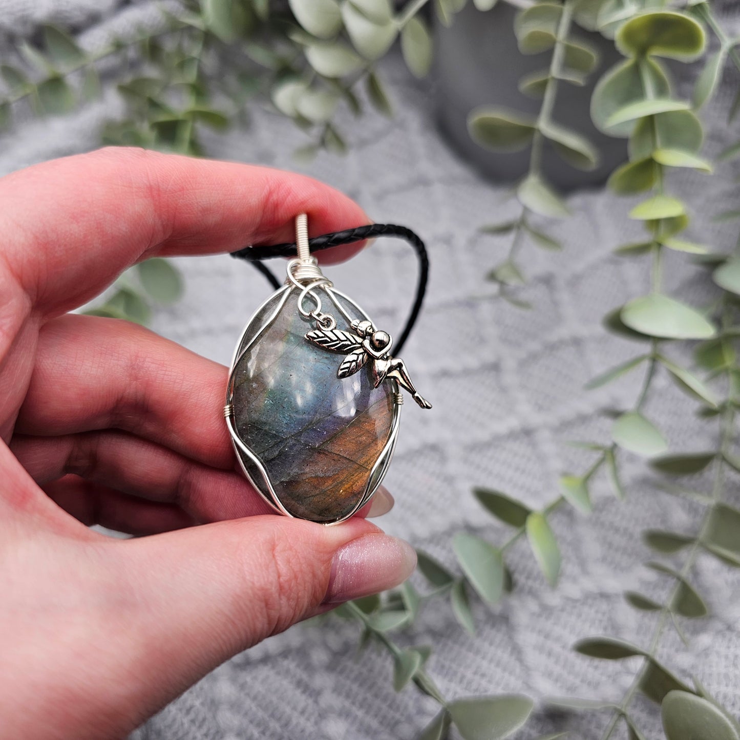 Labradorit & Fee Anhänger | Schmuckdraht | Edelstein Halskette