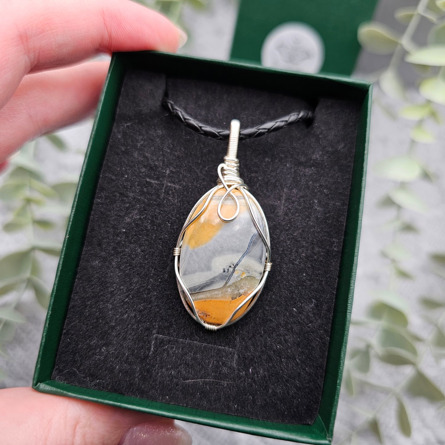 Jaspis Anhänger | Schmuckdraht | Edelstein Halskette