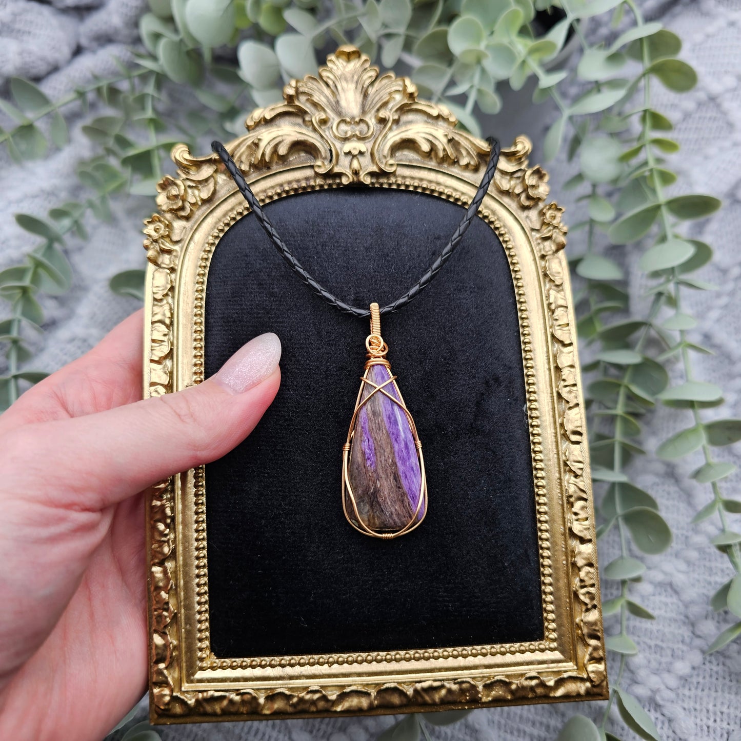 Charoit Anhänger | Schmuckdraht | Edelstein Halskette