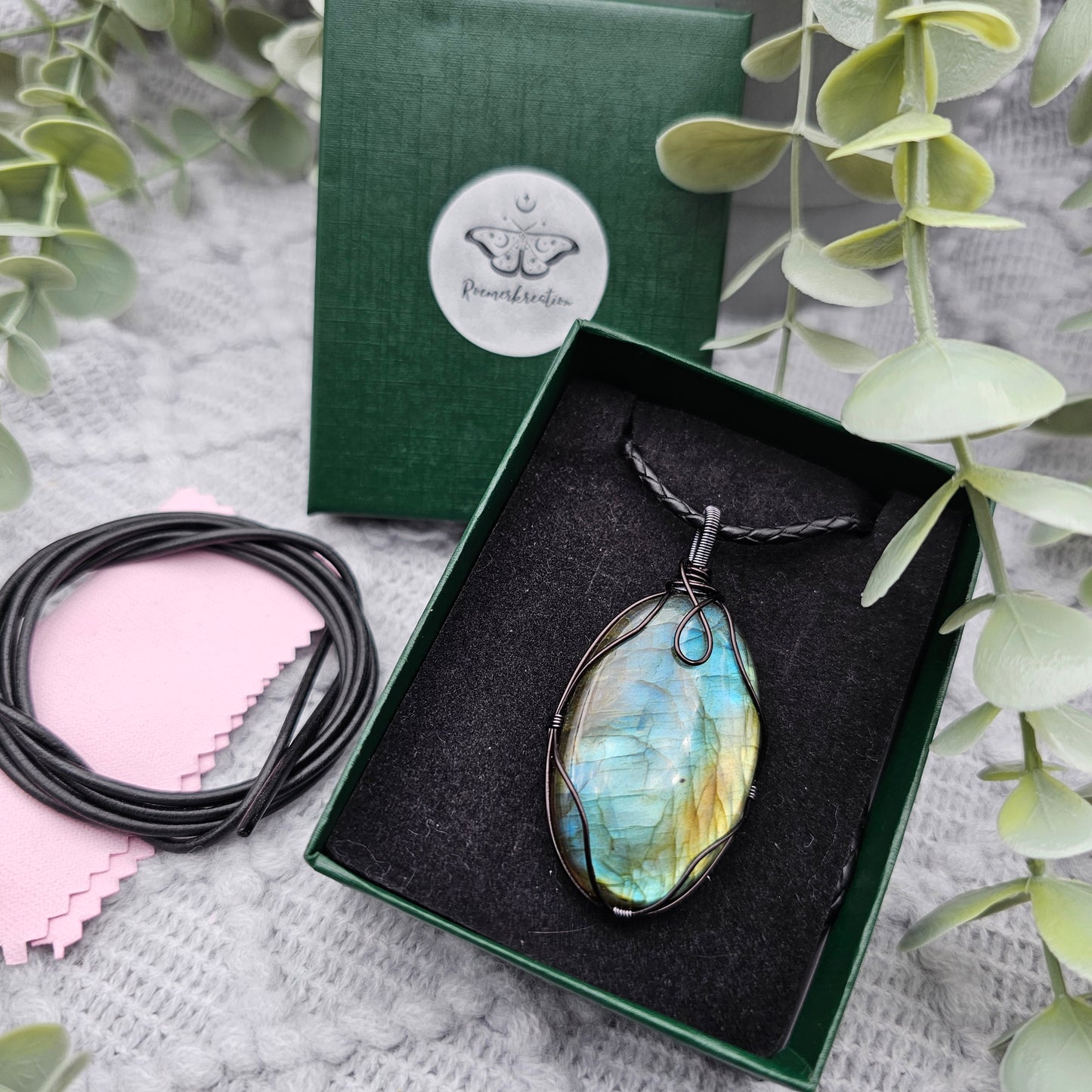 Labradorit Anhänger | Schmuckdraht | Edelstein Halskette