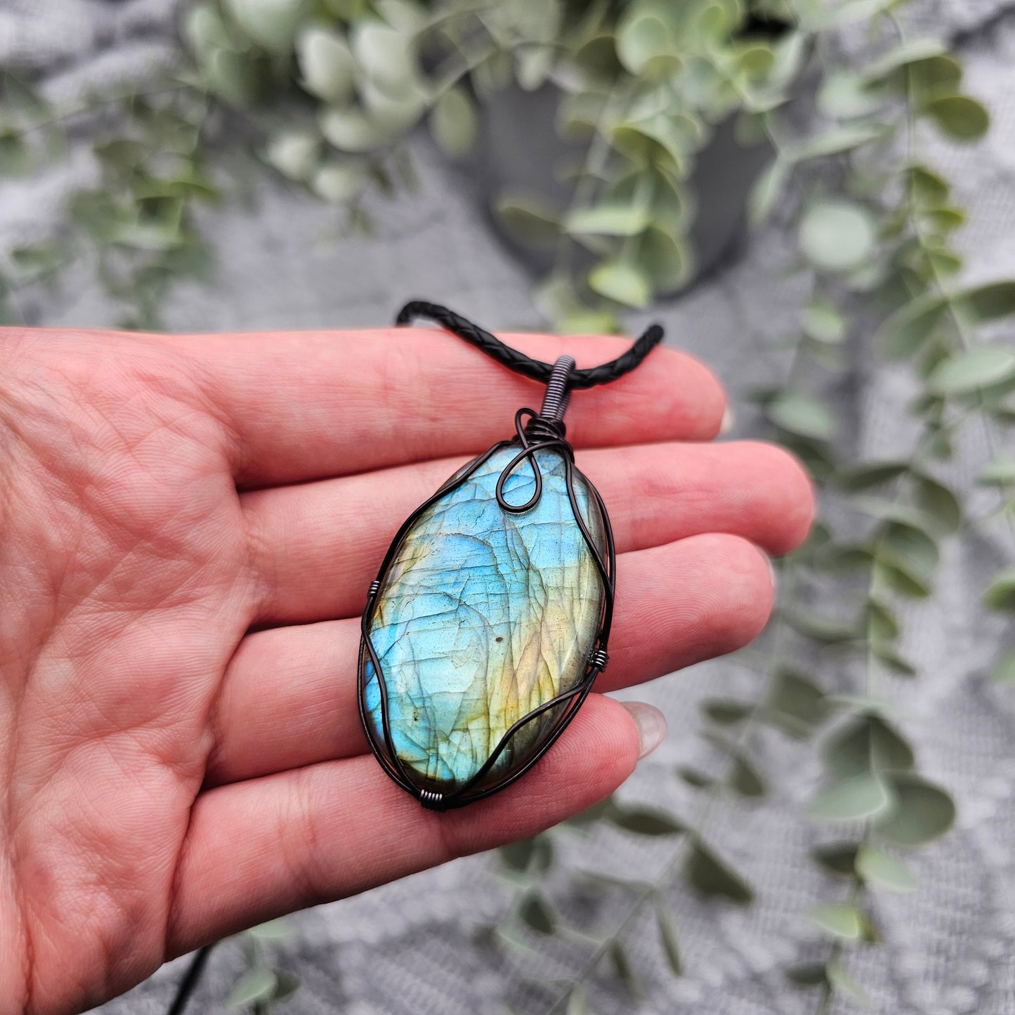 Labradorit Anhänger | Schmuckdraht | Edelstein Halskette