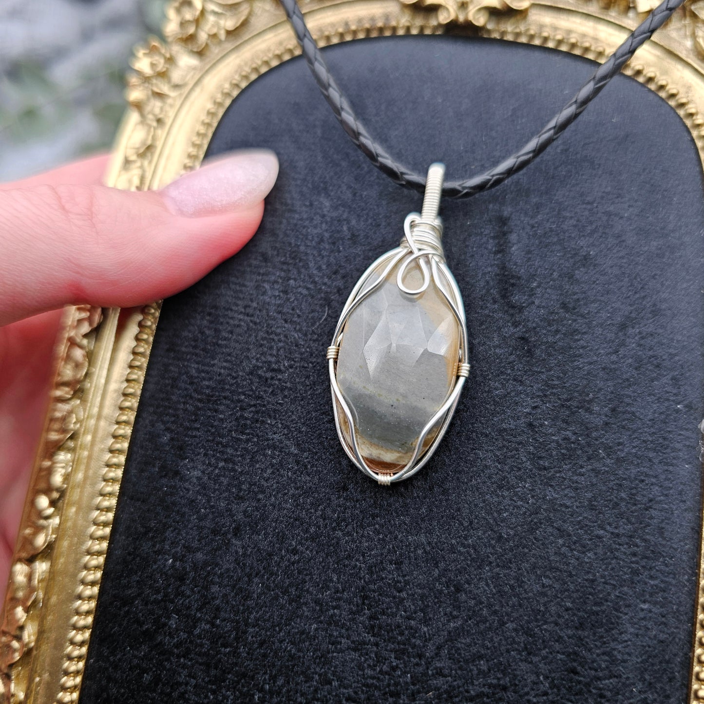 Jaspis Anhänger | Schmuckdraht | Edelstein Halskette