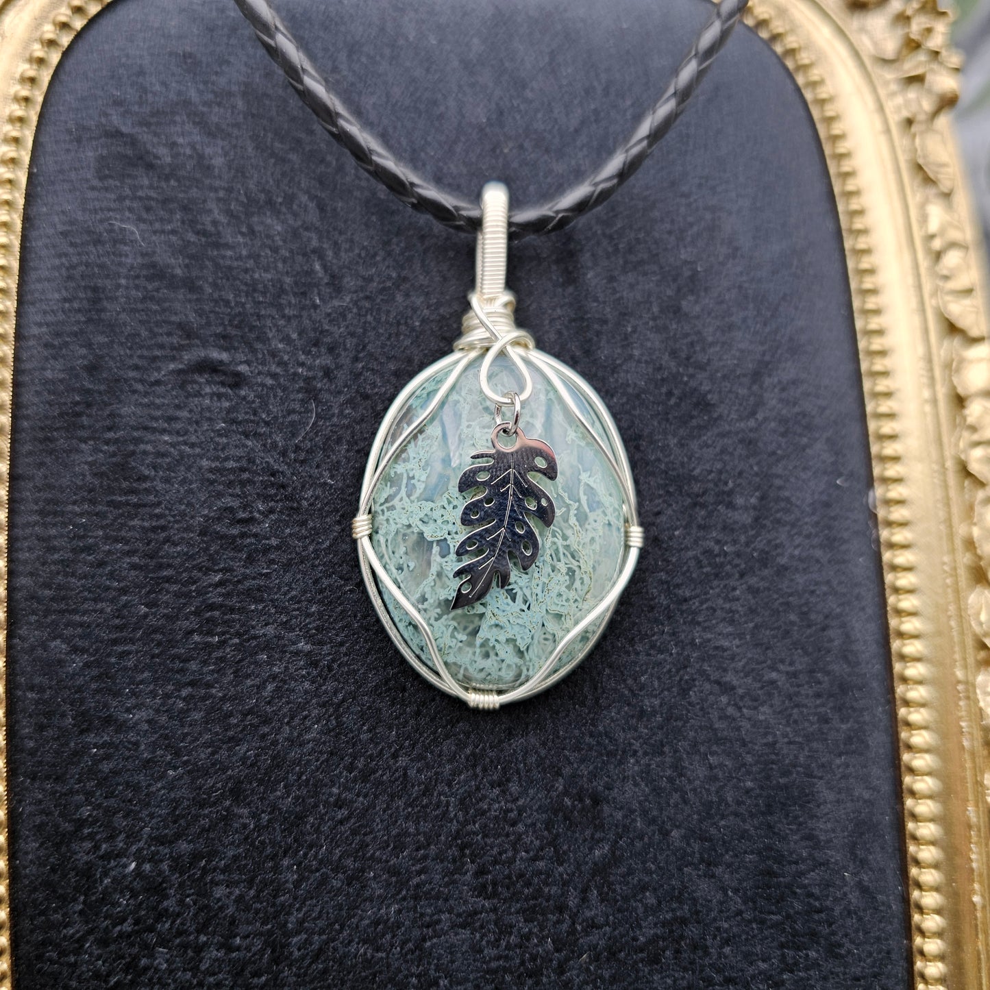 Moosachat & Blatt Anhänger | Schmuckdraht | Edelstein Halskette