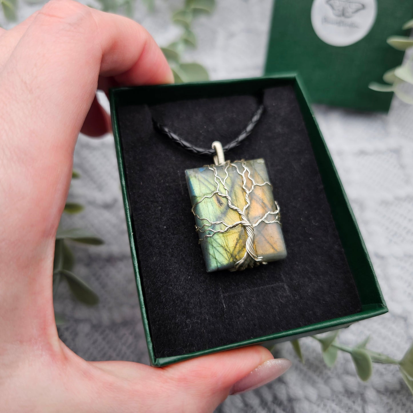 Labradorit Lebensbaum Anhänger | Schmuckdraht | Edelstein Halskette