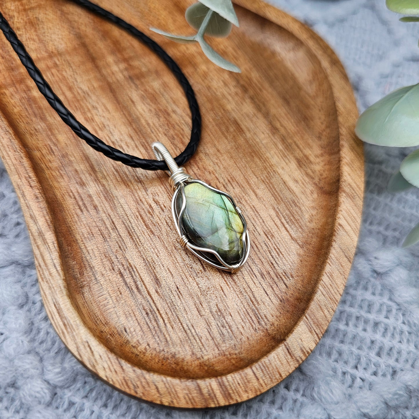 Labradorit Anhänger | Schmuckdraht | Edelstein Halskette