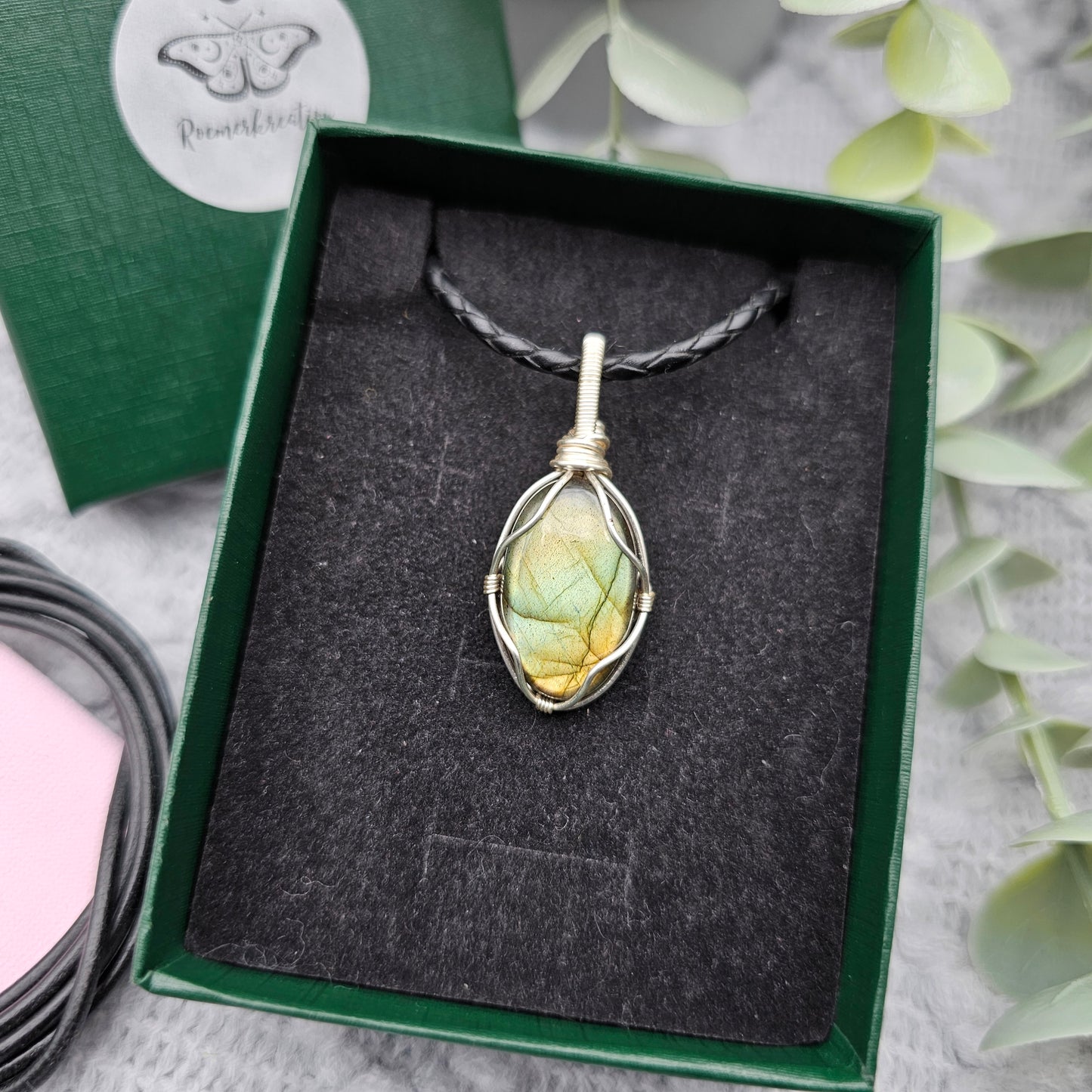 Labradorit Anhänger | Schmuckdraht | Edelstein Halskette