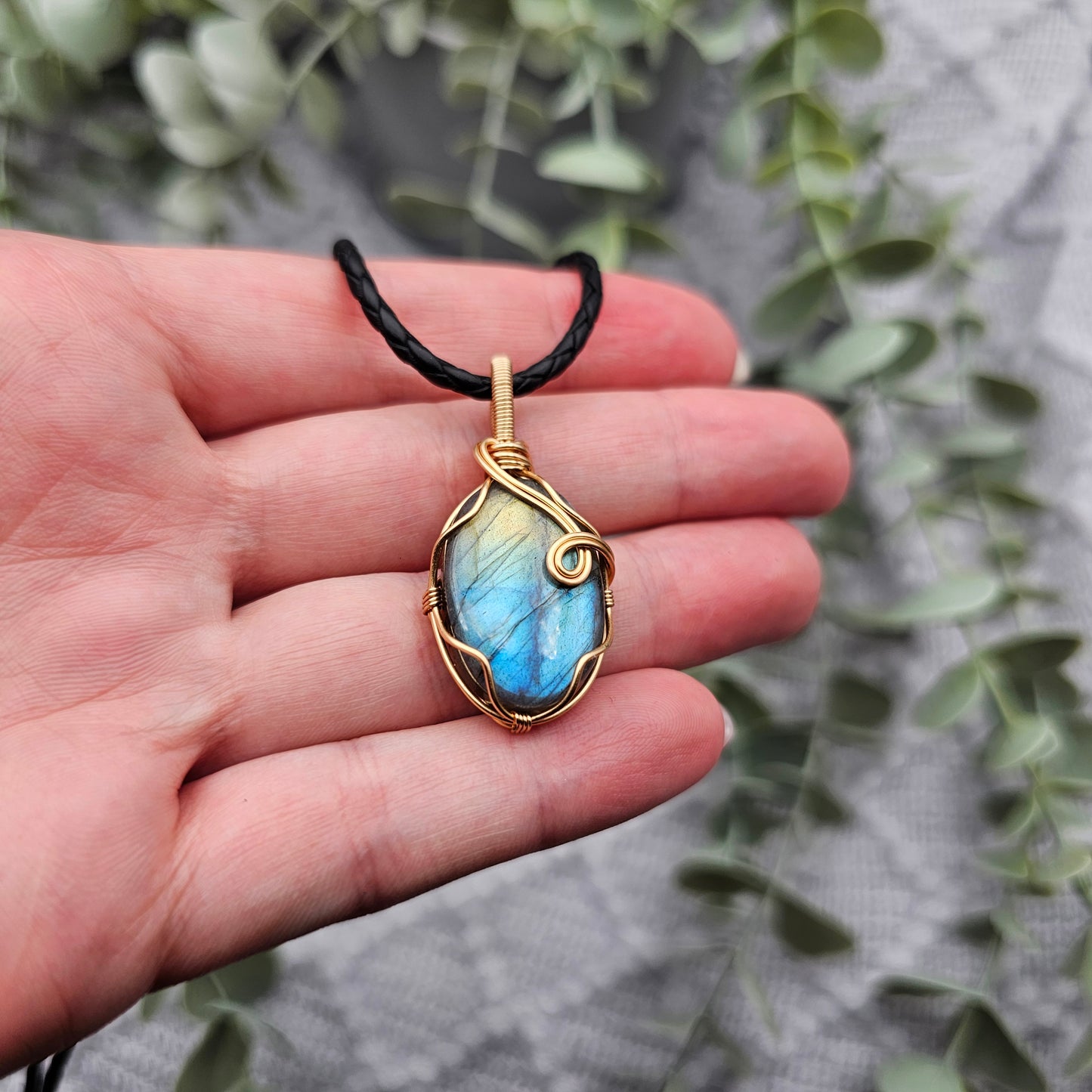 Labradorit Anhänger | Schmuckdraht | Edelstein Halskette