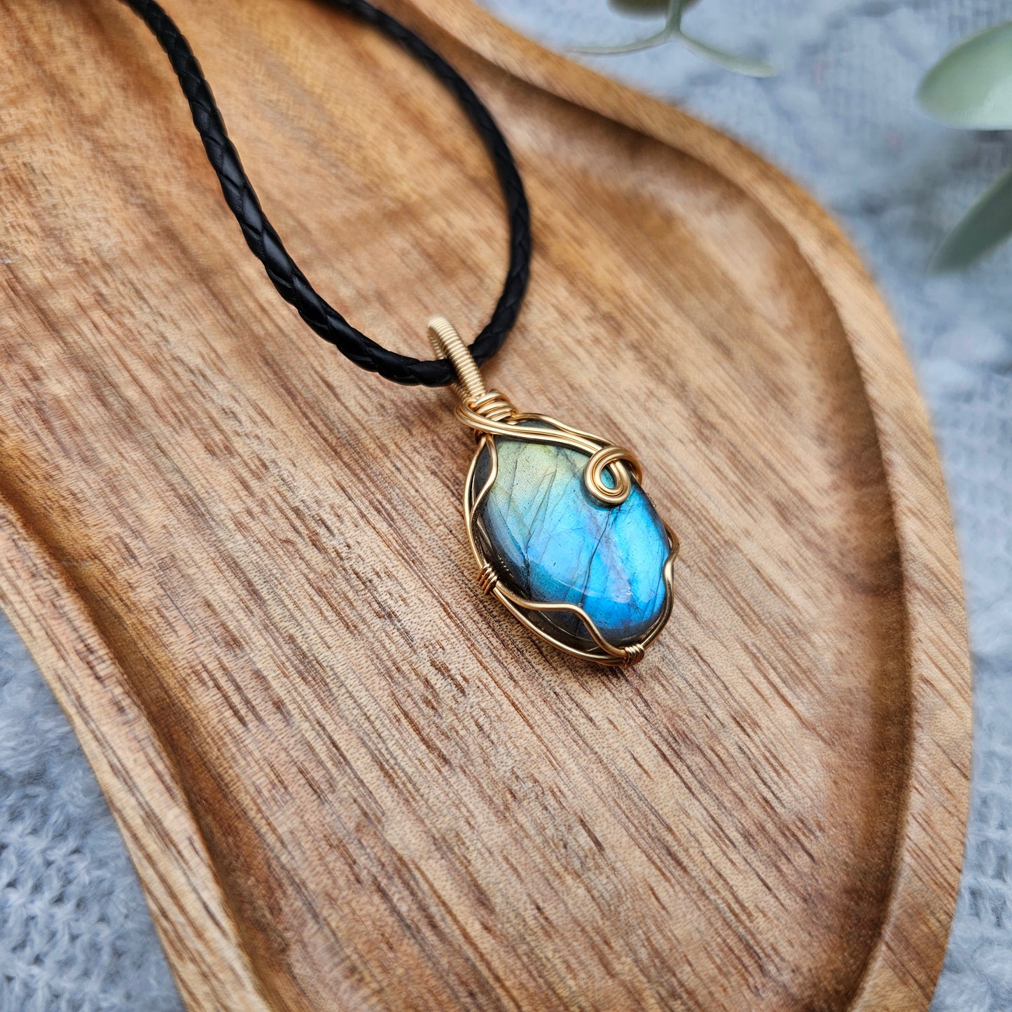 Labradorit Anhänger | Schmuckdraht | Edelstein Halskette