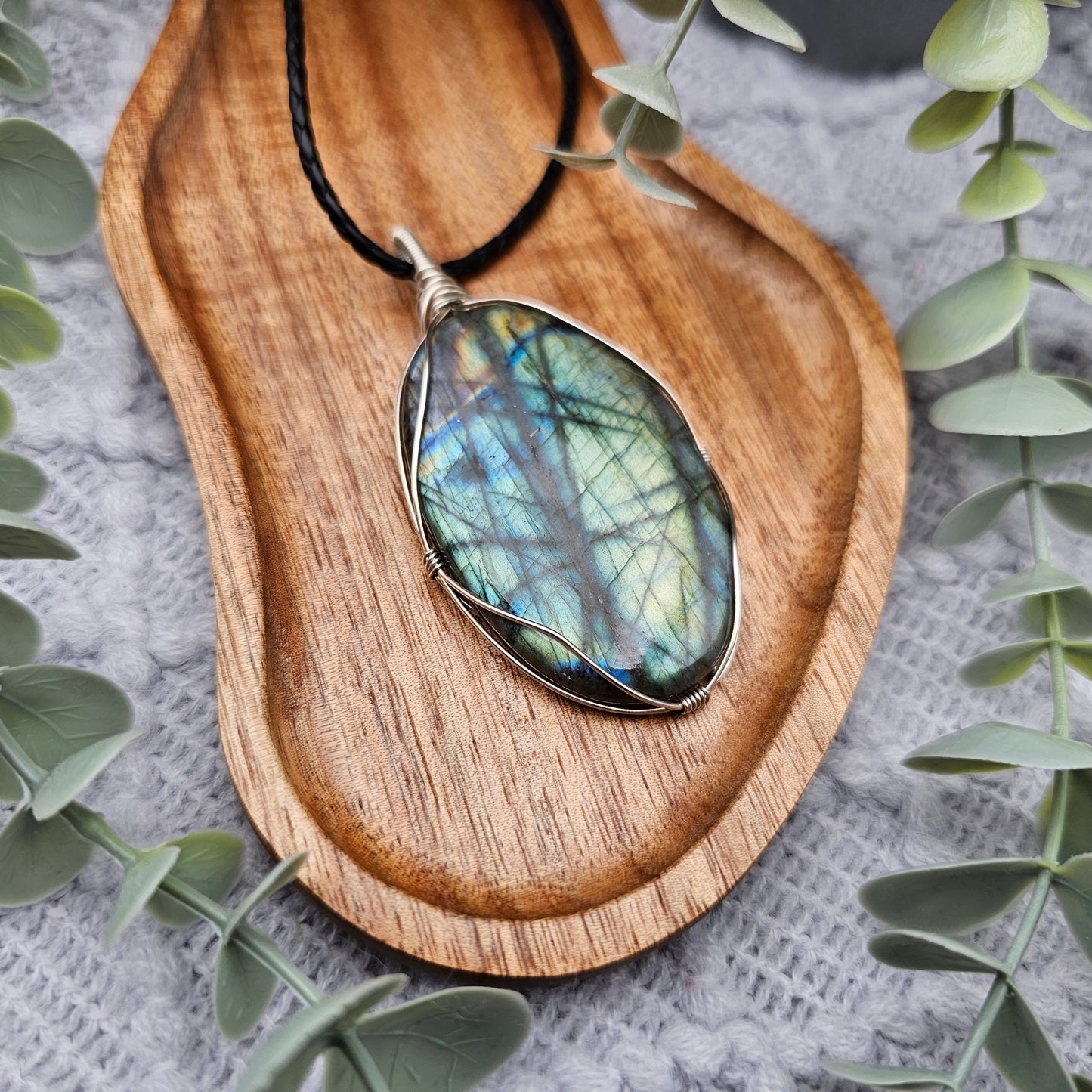 Labradorite Pendant | 925 Silver | Gemstone Necklace