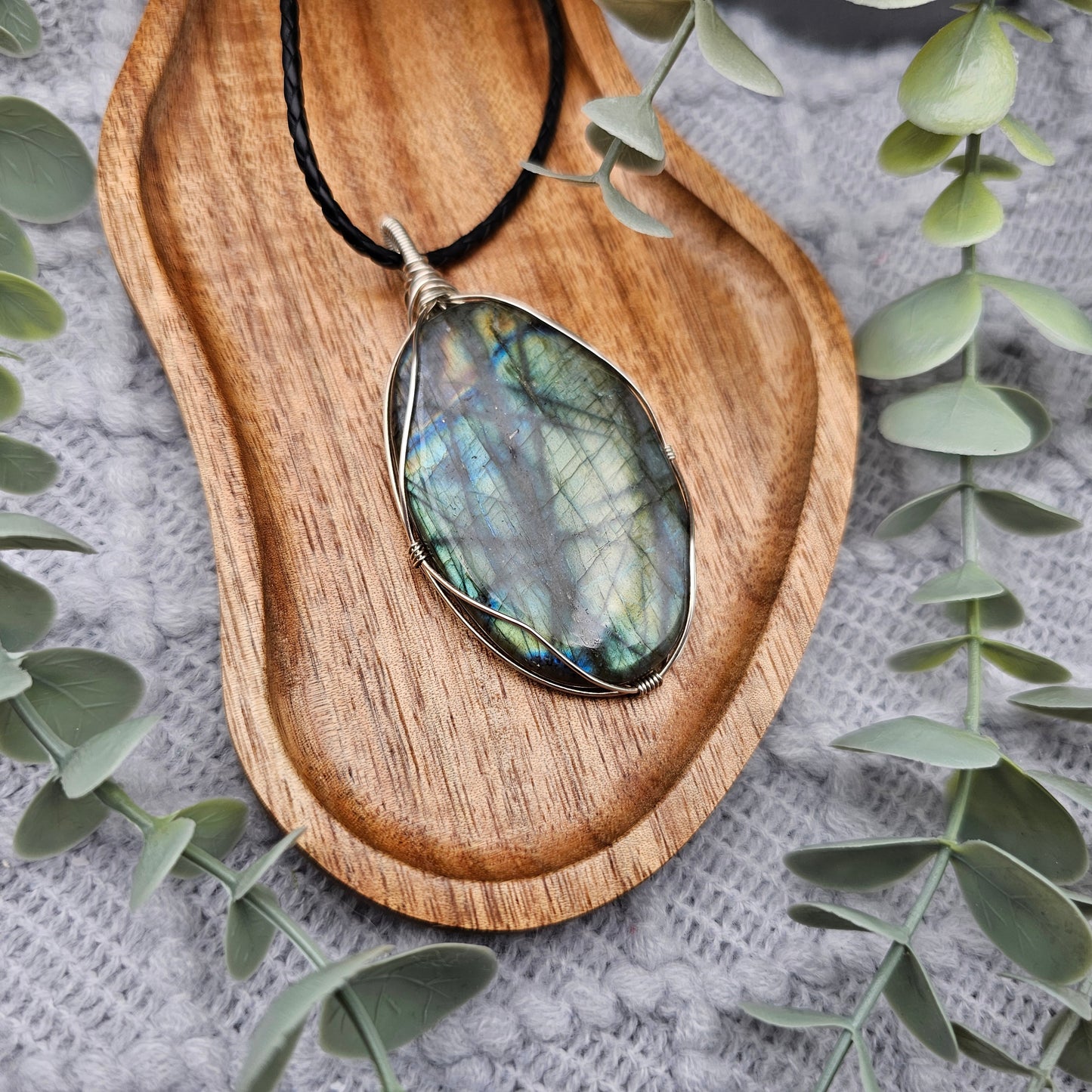 Labradorite Pendant | 925 Silver | Gemstone Necklace