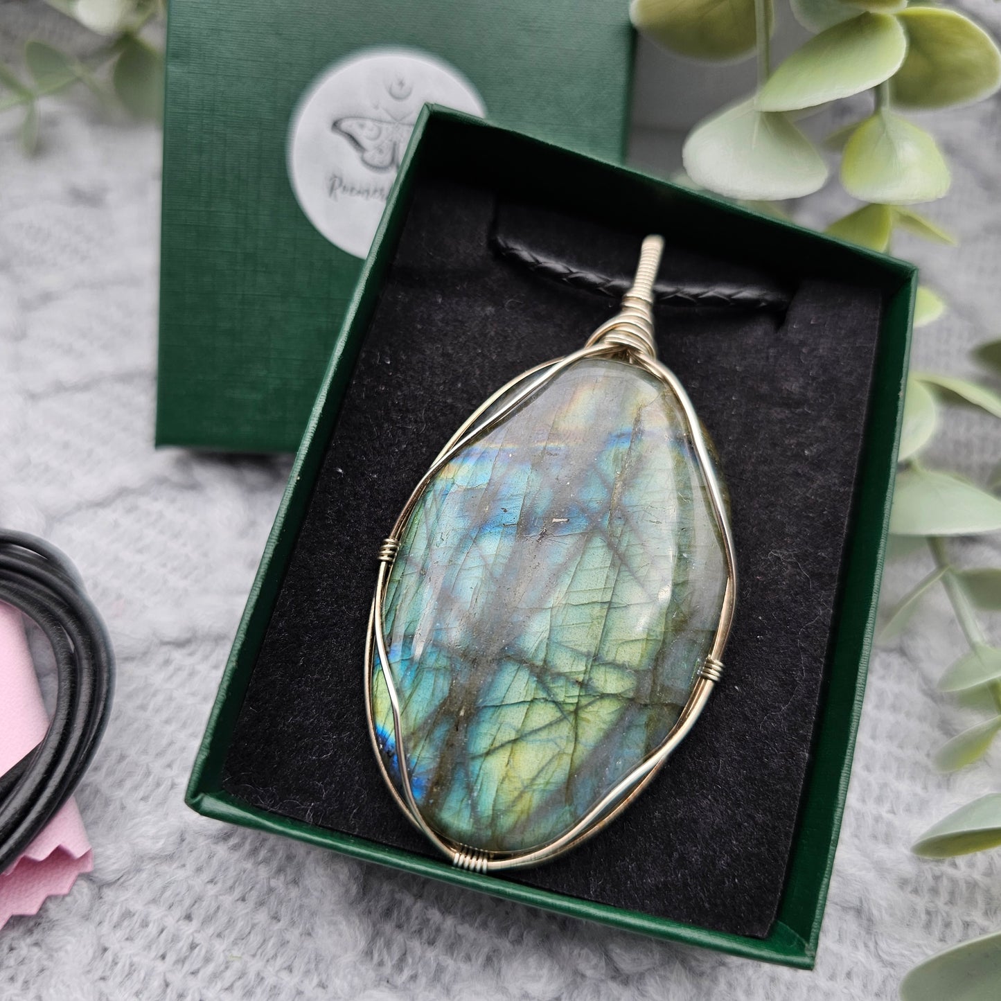 Labradorite Pendant | 925 Silver | Gemstone Necklace