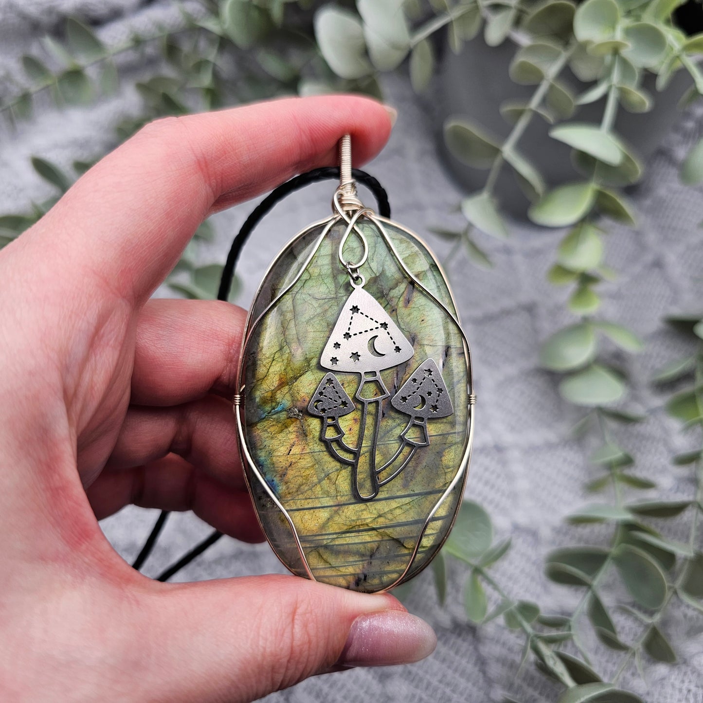 Labradorit & Pilze Anhänger | 925er Silber | Edelstein Halskette