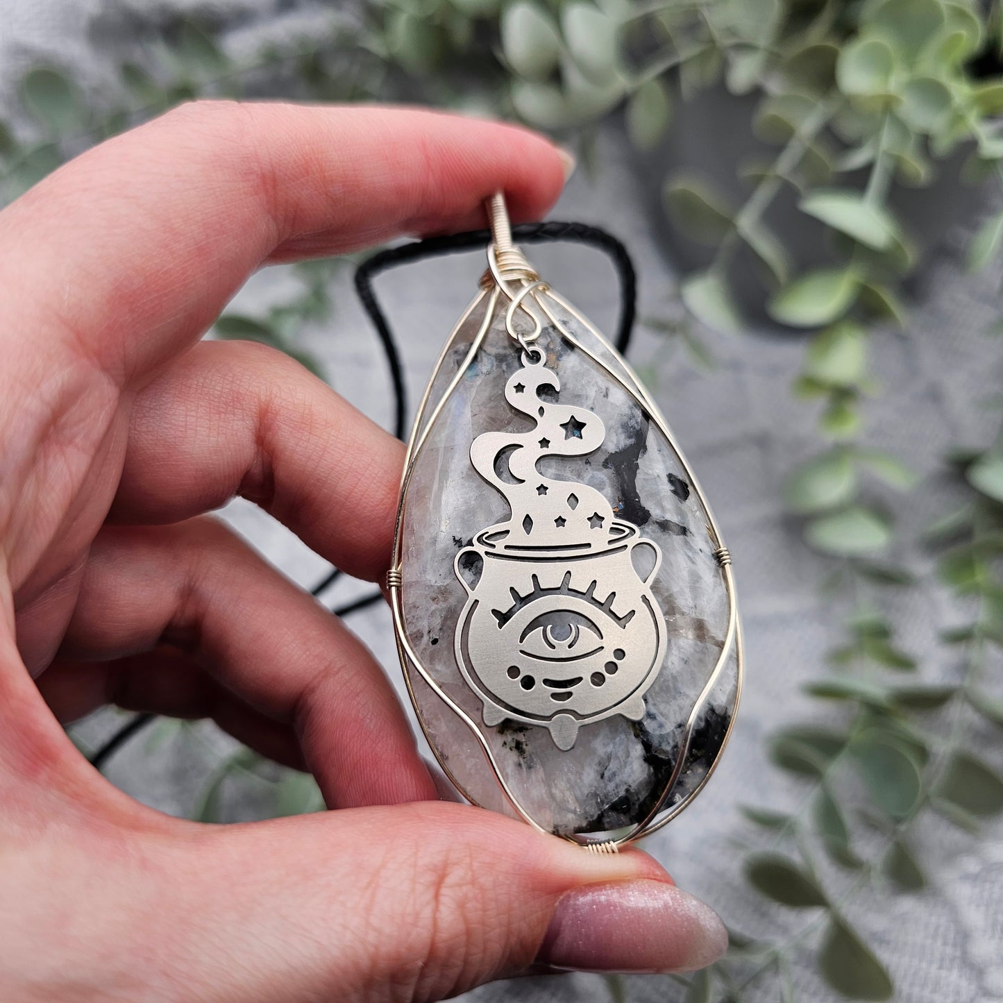 Regenbogenmondstein & Zauberkessel Anhänger | 925er Silber/ Edelstahl | Edelstein Halskette