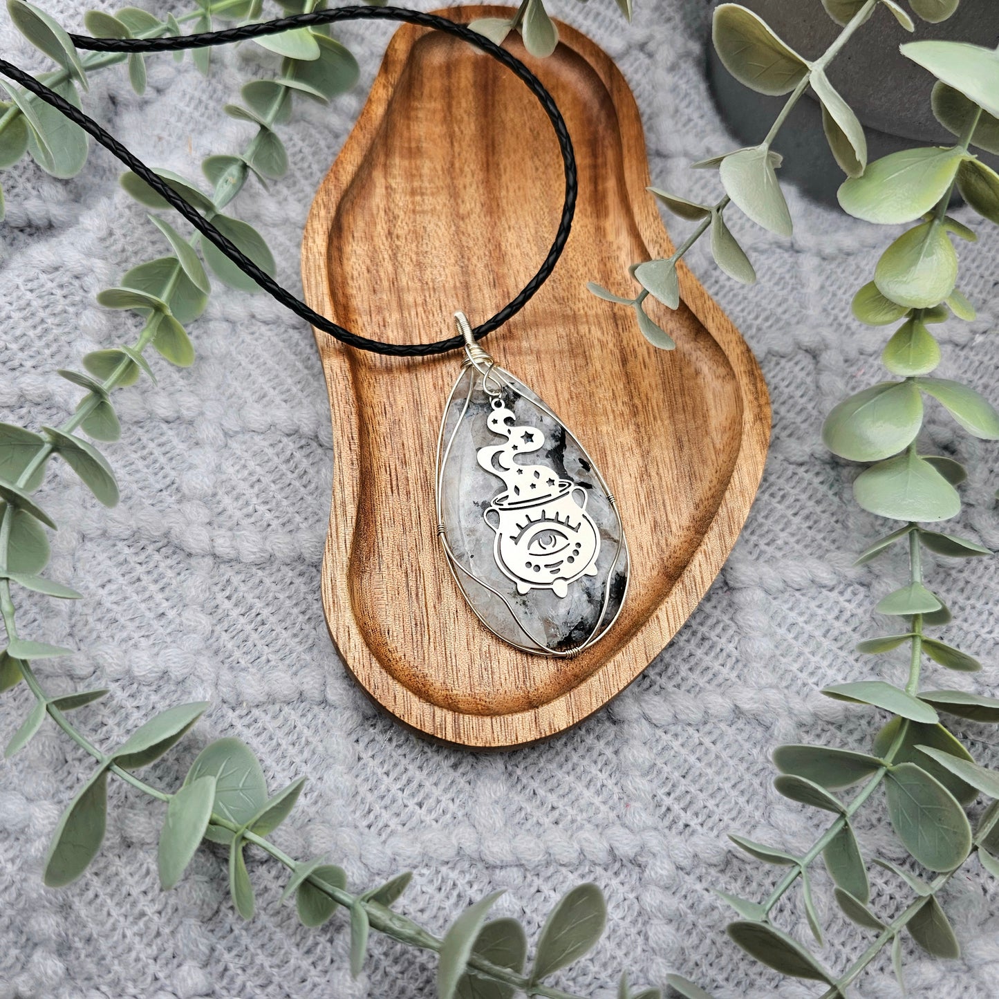 Rainbow Moonstone & Cauldron Pendant | 925 Silver/ Stainless Steel | Gemstone Necklace