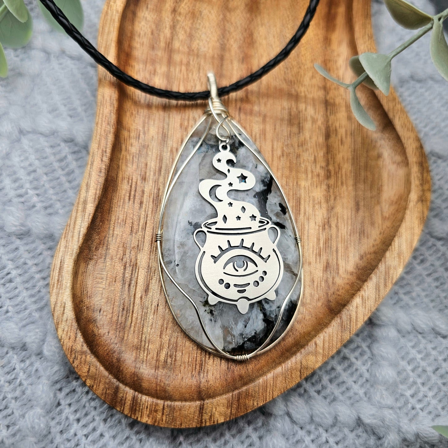 Rainbow Moonstone & Cauldron Pendant | 925 Silver/ Stainless Steel | Gemstone Necklace