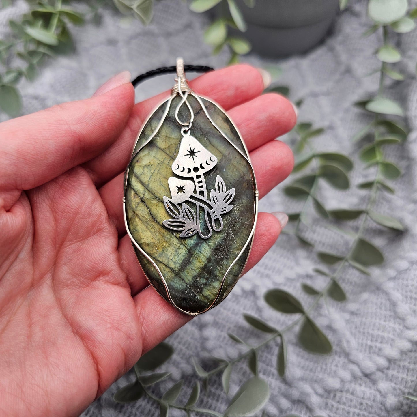 Labradorit matt & Pilze Anhänger | 925er Silber | Edelstein Halskette