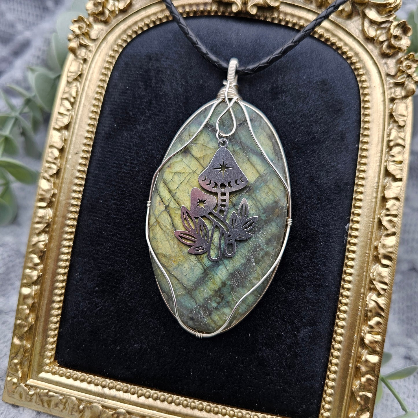 Labradorit matt & Pilze Anhänger | 925er Silber | Edelstein Halskette