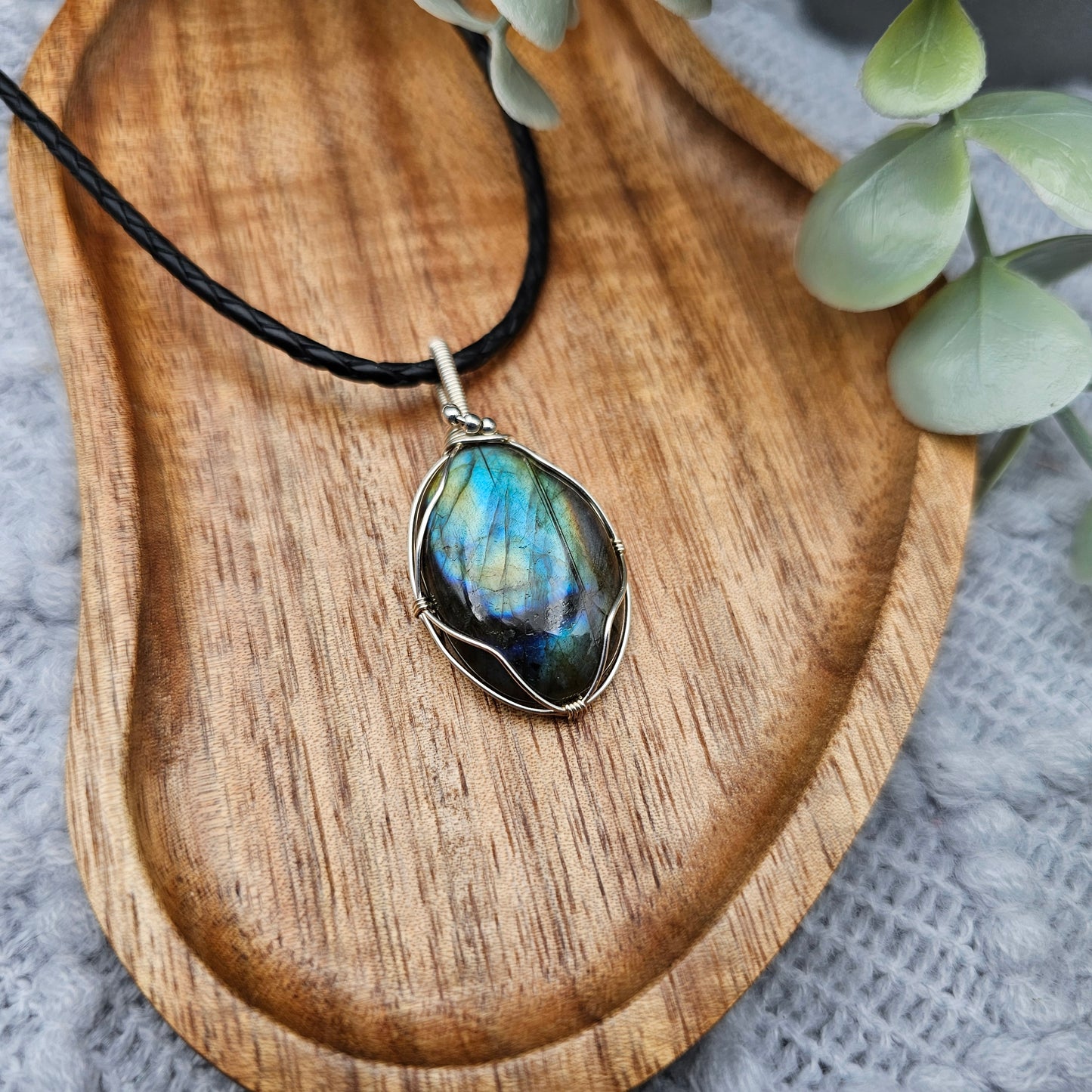 Labradorite Pendant | 925 Sterling Silver | Gemstone Necklace