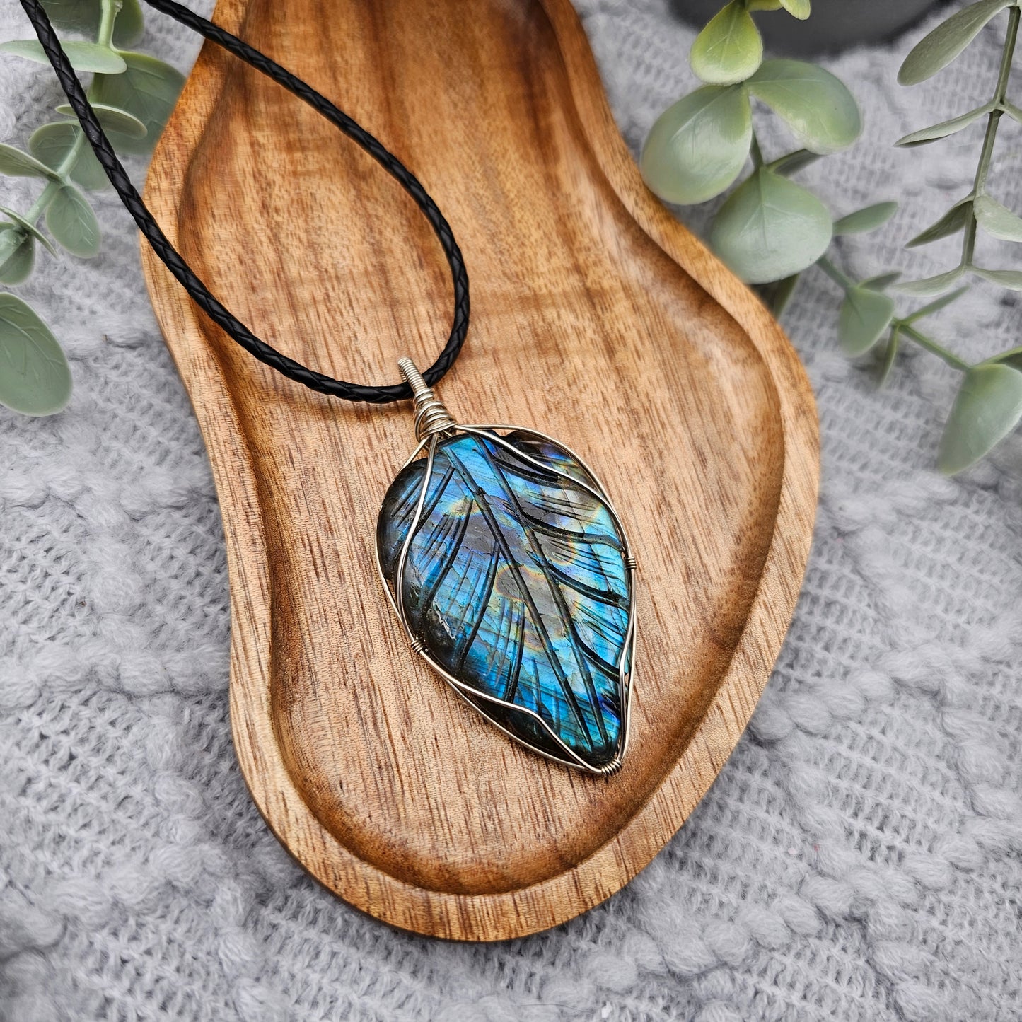 Labradorit graviert Anhänger | 925er Silber | Edelstein Halskette