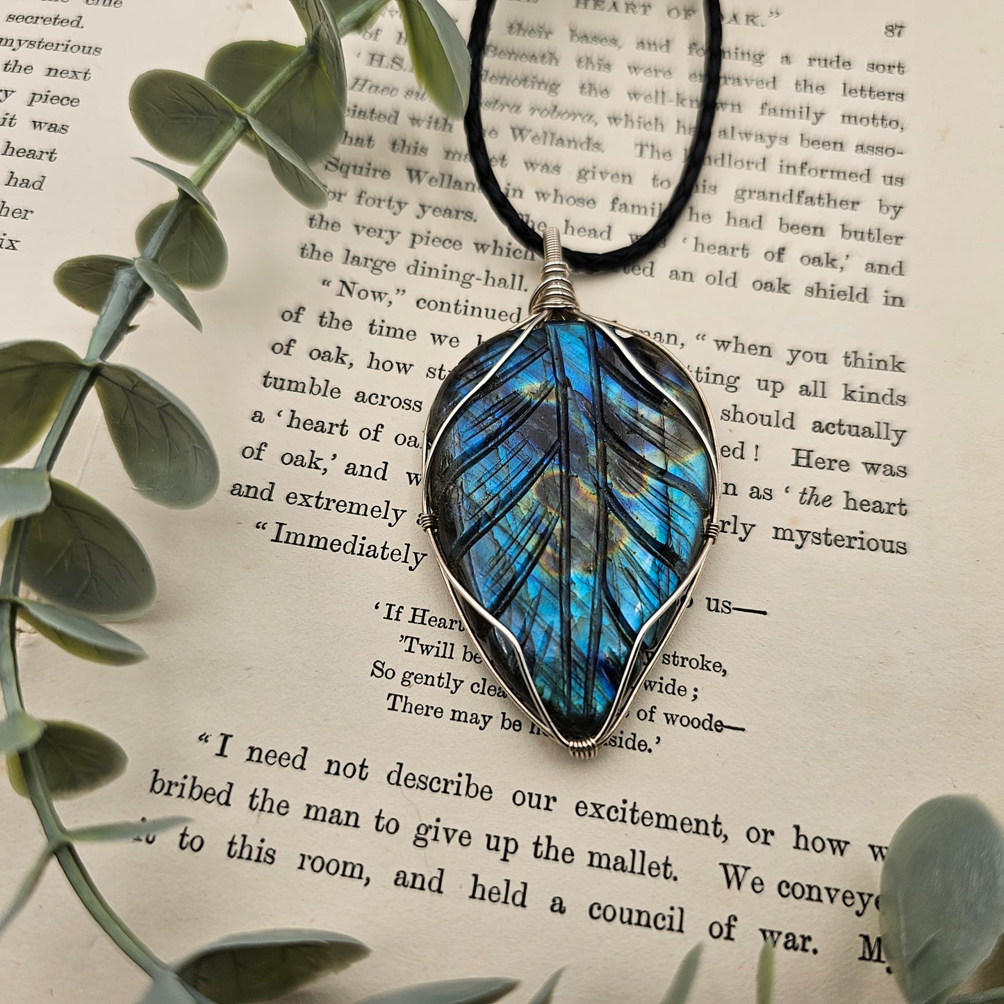 Labradorit graviert Anhänger | 925er Silber | Edelstein Halskette