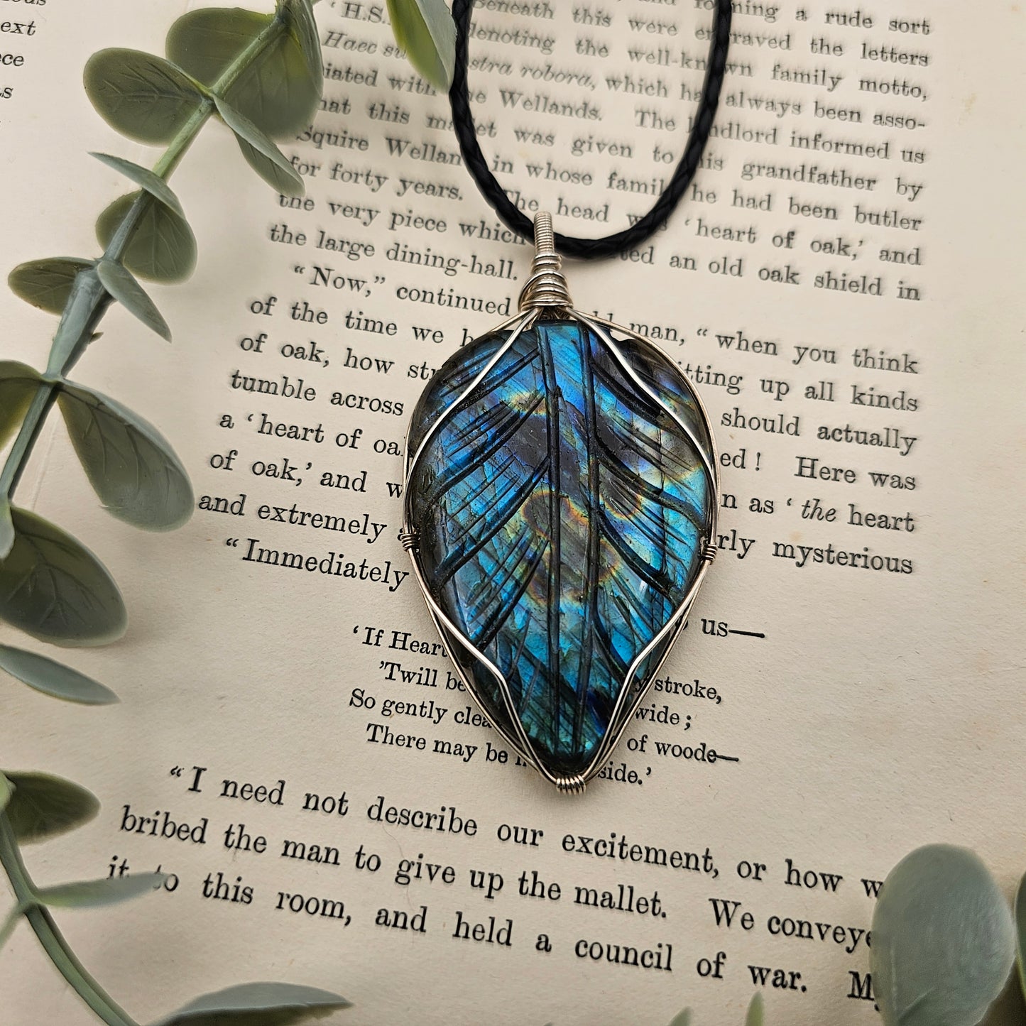 Labradorit graviert Anhänger | 925er Silber | Edelstein Halskette