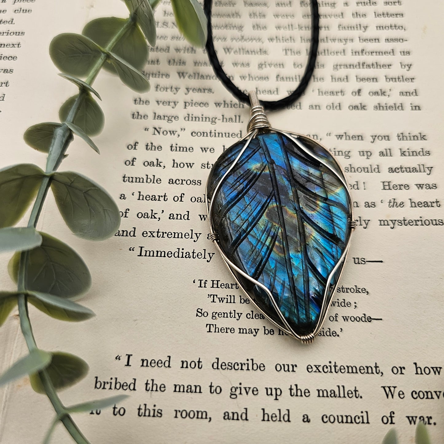 Labradorit graviert Anhänger | 925er Silber | Edelstein Halskette