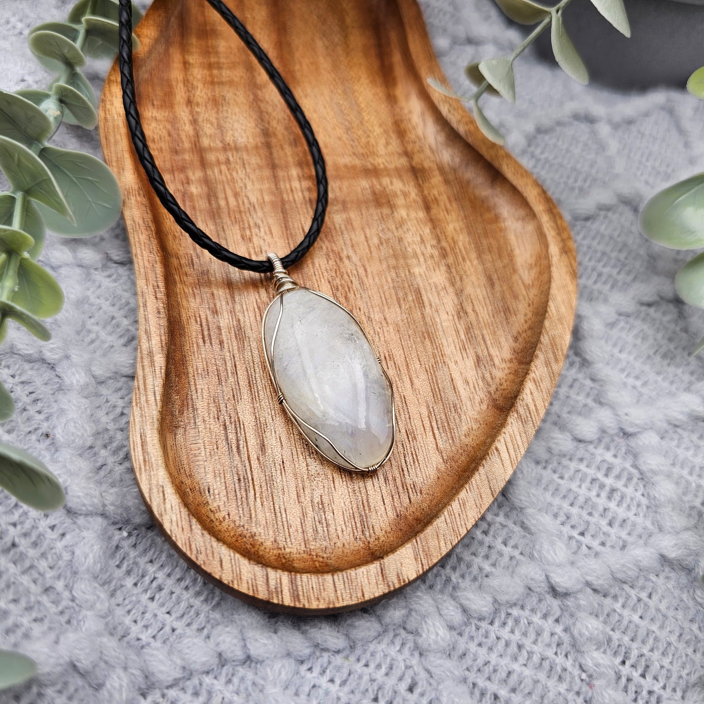 Rainbow Moonstone Pendant | 925 Sterling Silver | Gemstone Necklace