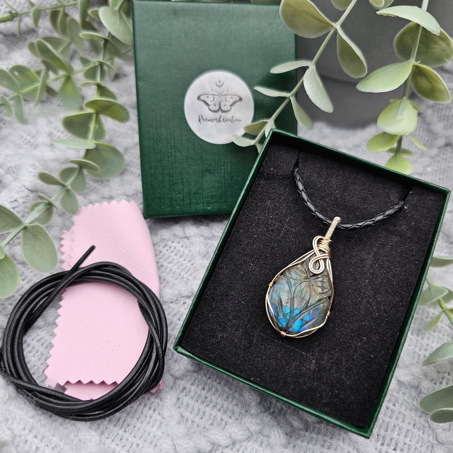 Labradorit graviert Anhänger | 925er Silber | Edelstein Halskette