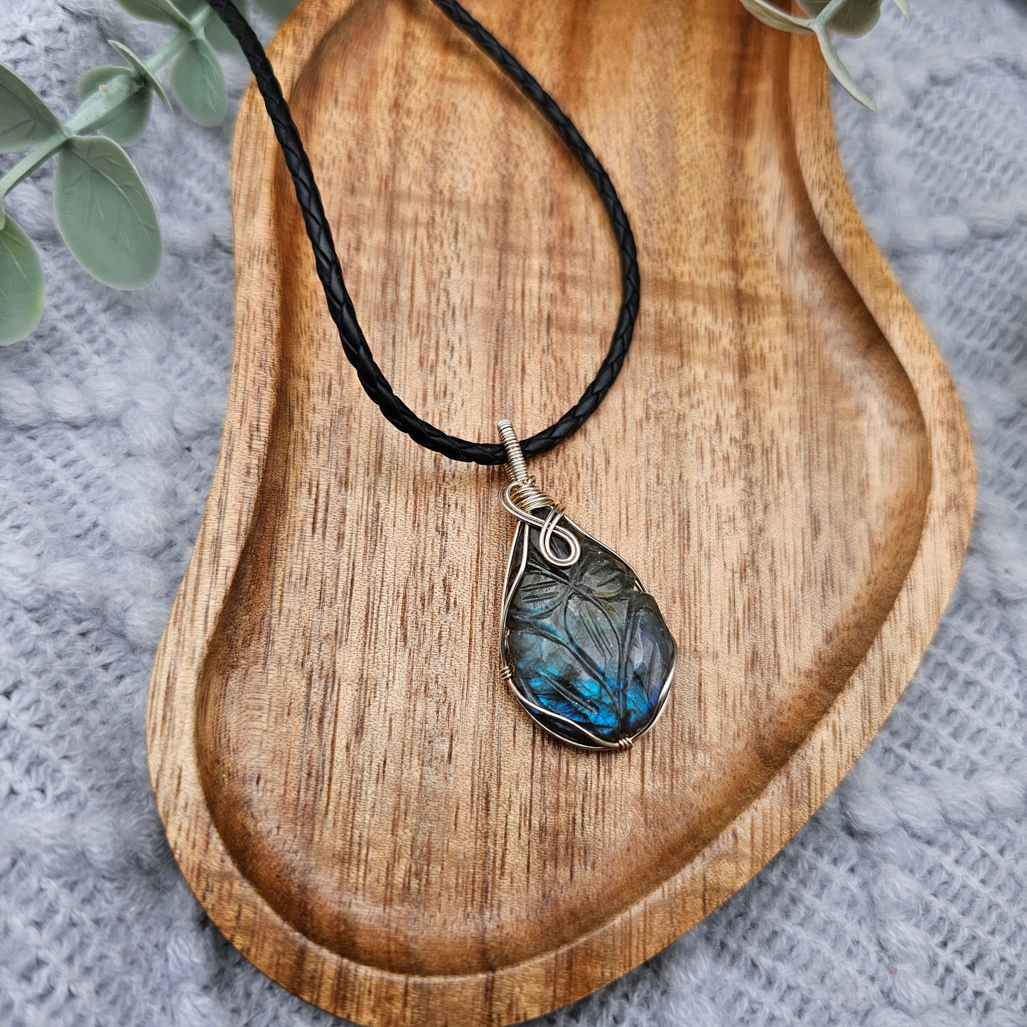 Labradorit graviert Anhänger | 925er Silber | Edelstein Halskette