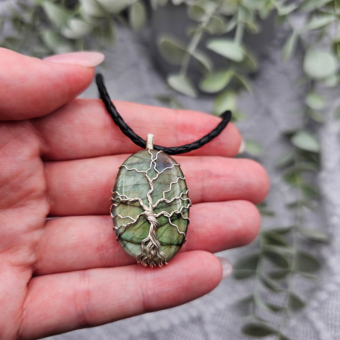 Labradorit Lebensbaum Anhänger | Schmuckdraht | Edelstein Halskette
