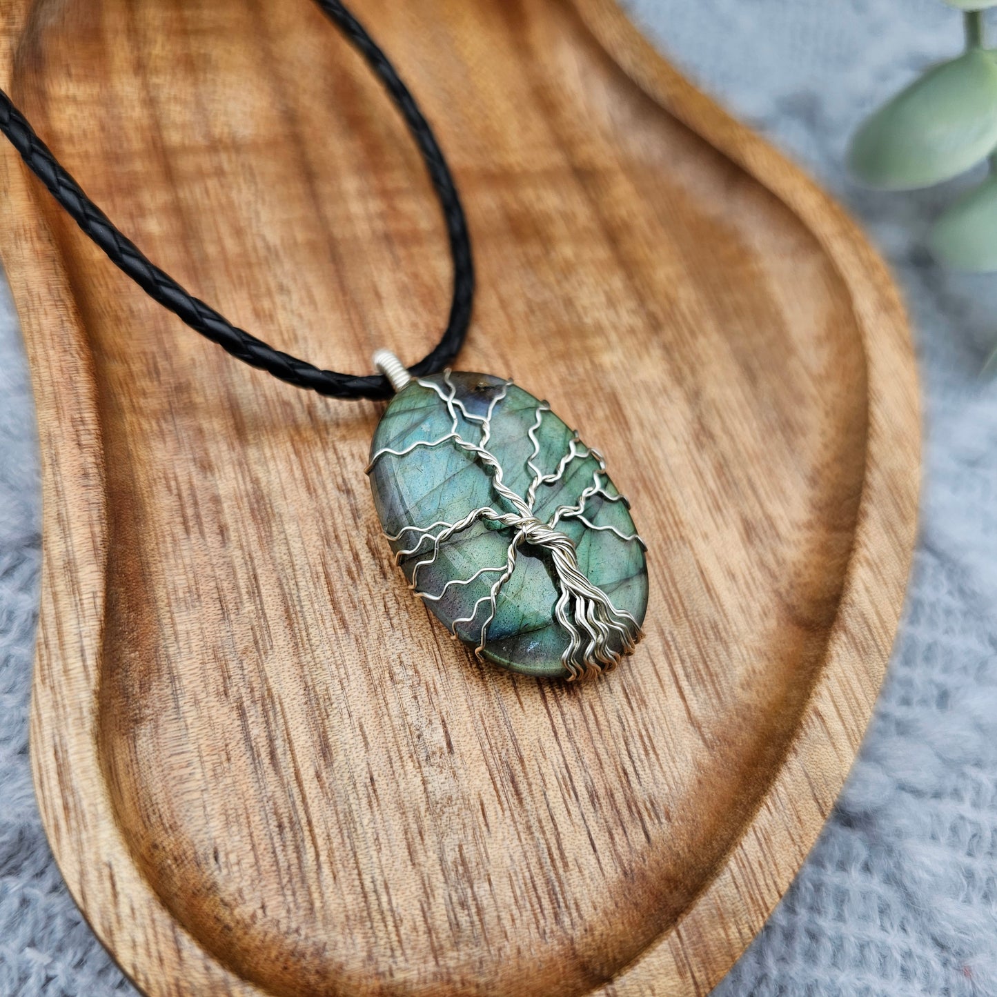 Labradorit Lebensbaum Anhänger | Schmuckdraht | Edelstein Halskette