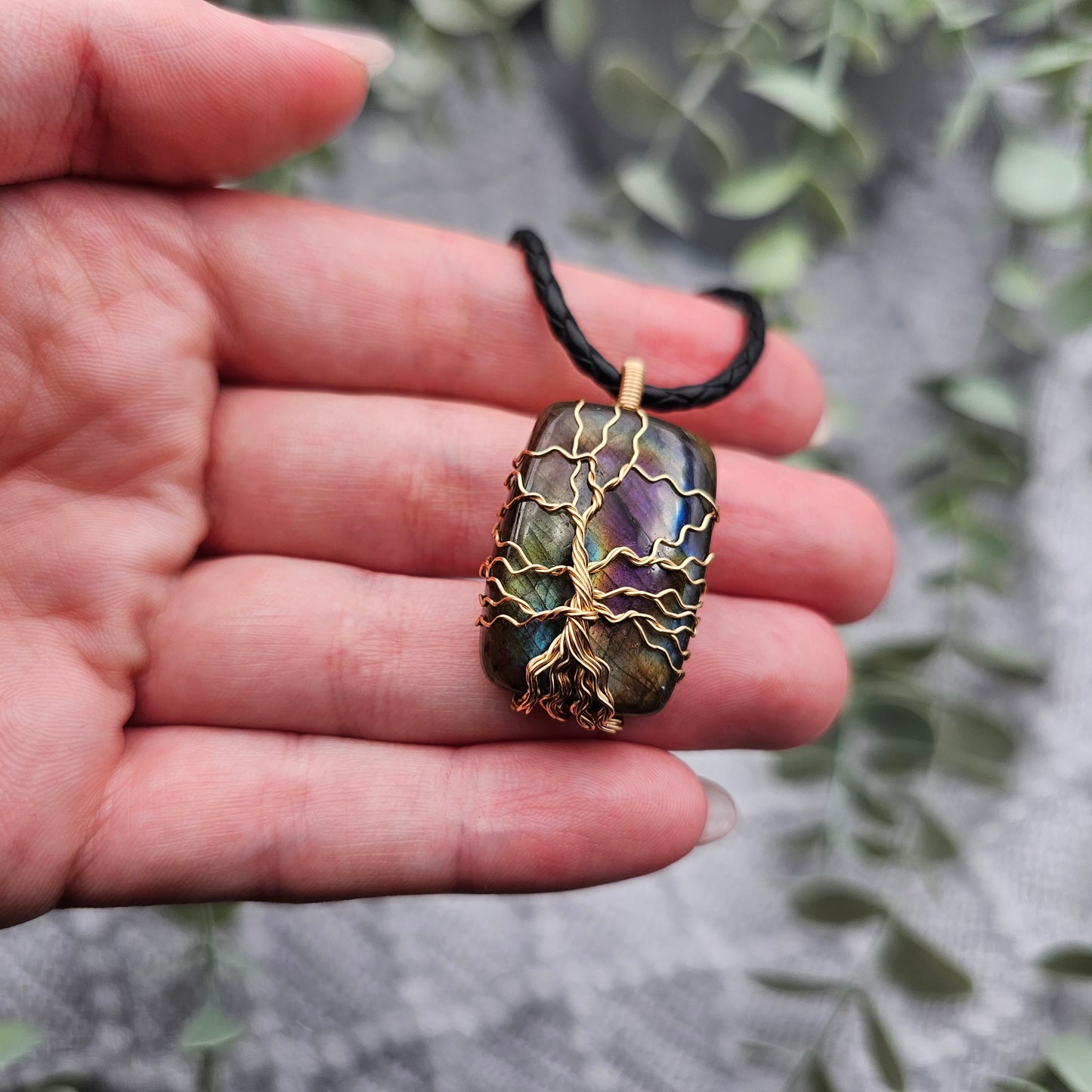 Labradorit Lebensbaum Anhänger | Schmuckdraht | Edelstein Halskette