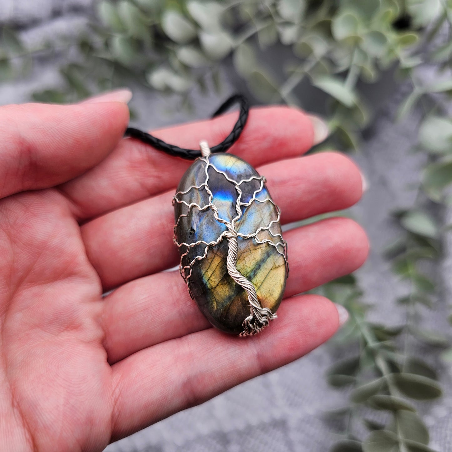 Labradorit Lebensbaum Anhänger | Schmuckdraht | Edelstein Halskette
