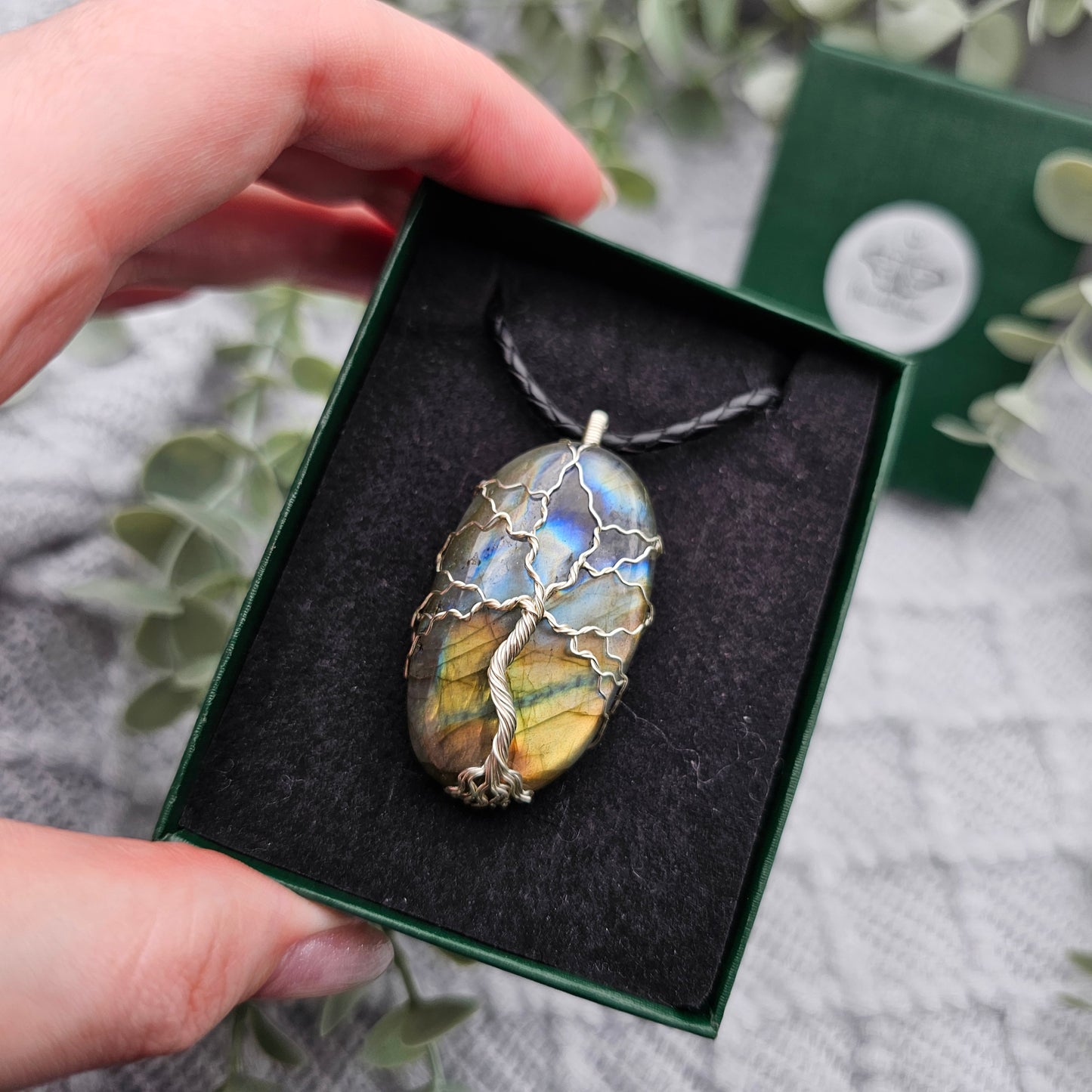 Labradorit Lebensbaum Anhänger | Schmuckdraht | Edelstein Halskette