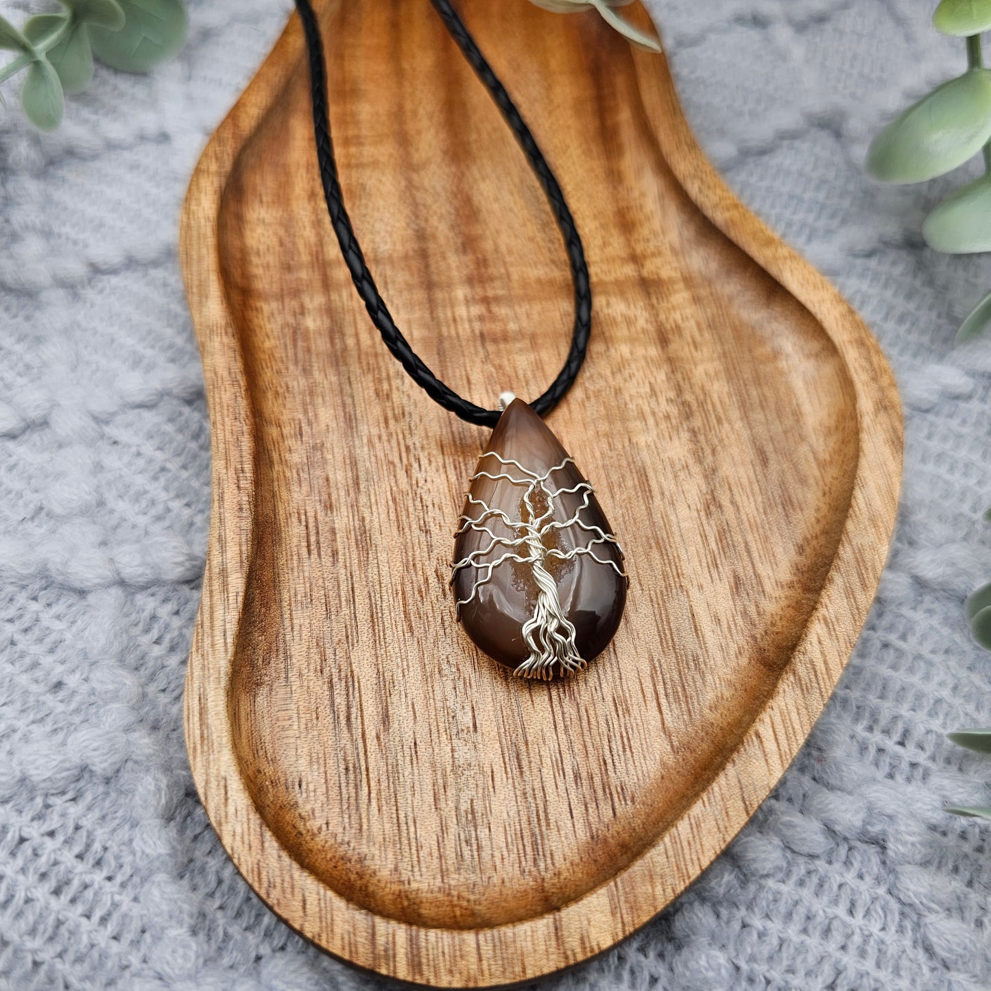 Agate Crystal Tree of Life Pendant | Jewelry Wire | Gemstone Necklace