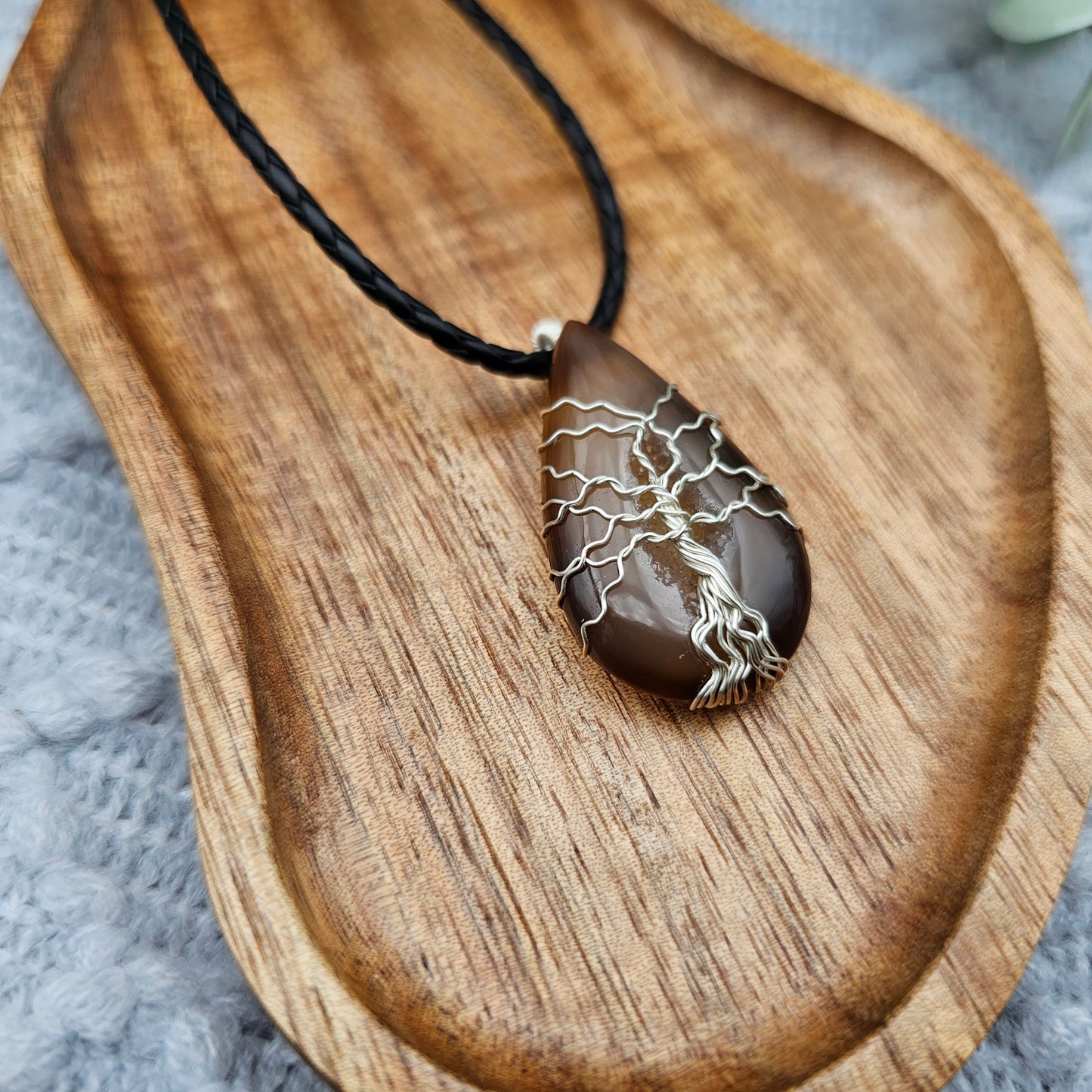 Agate Crystal Tree of Life Pendant | Jewelry Wire | Gemstone Necklace