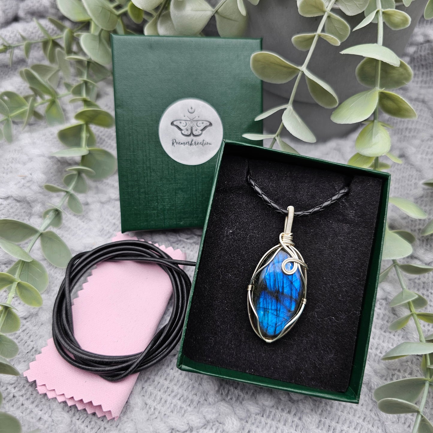 Labradorit Anhänger | Schmuckdraht | Edelstein Halskette