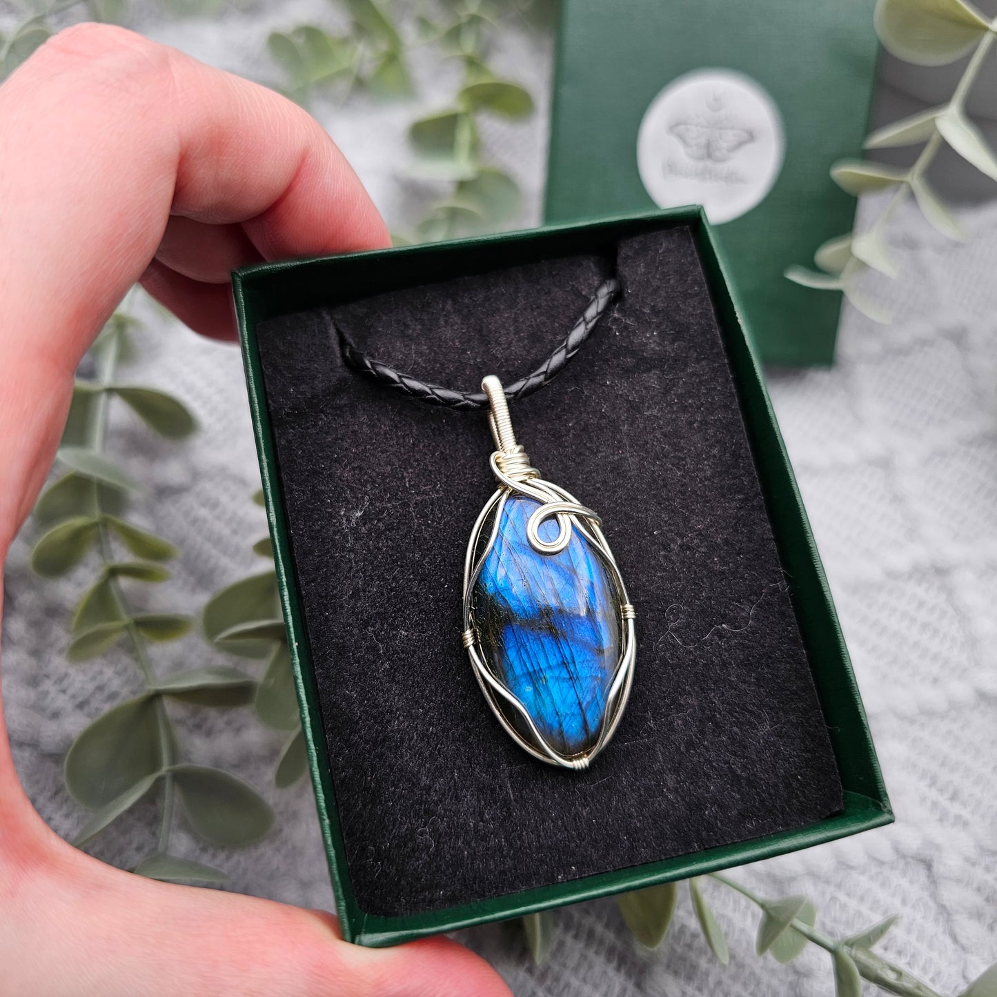 Labradorite Pendant | Jewelry Wire | Gemstone Necklace
