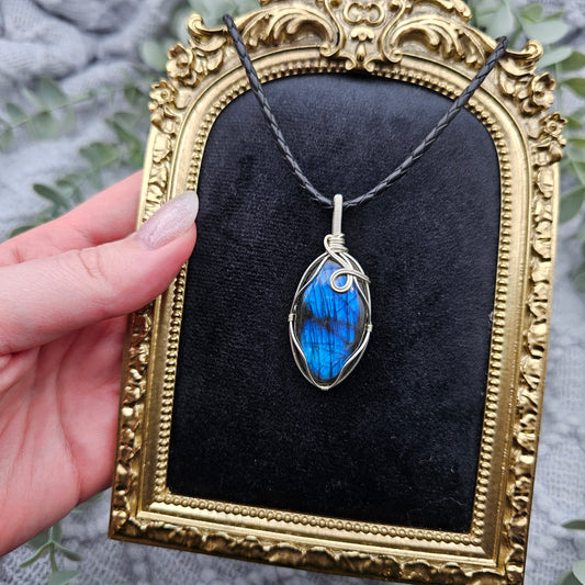 Labradorit Anhänger | Schmuckdraht | Edelstein Halskette