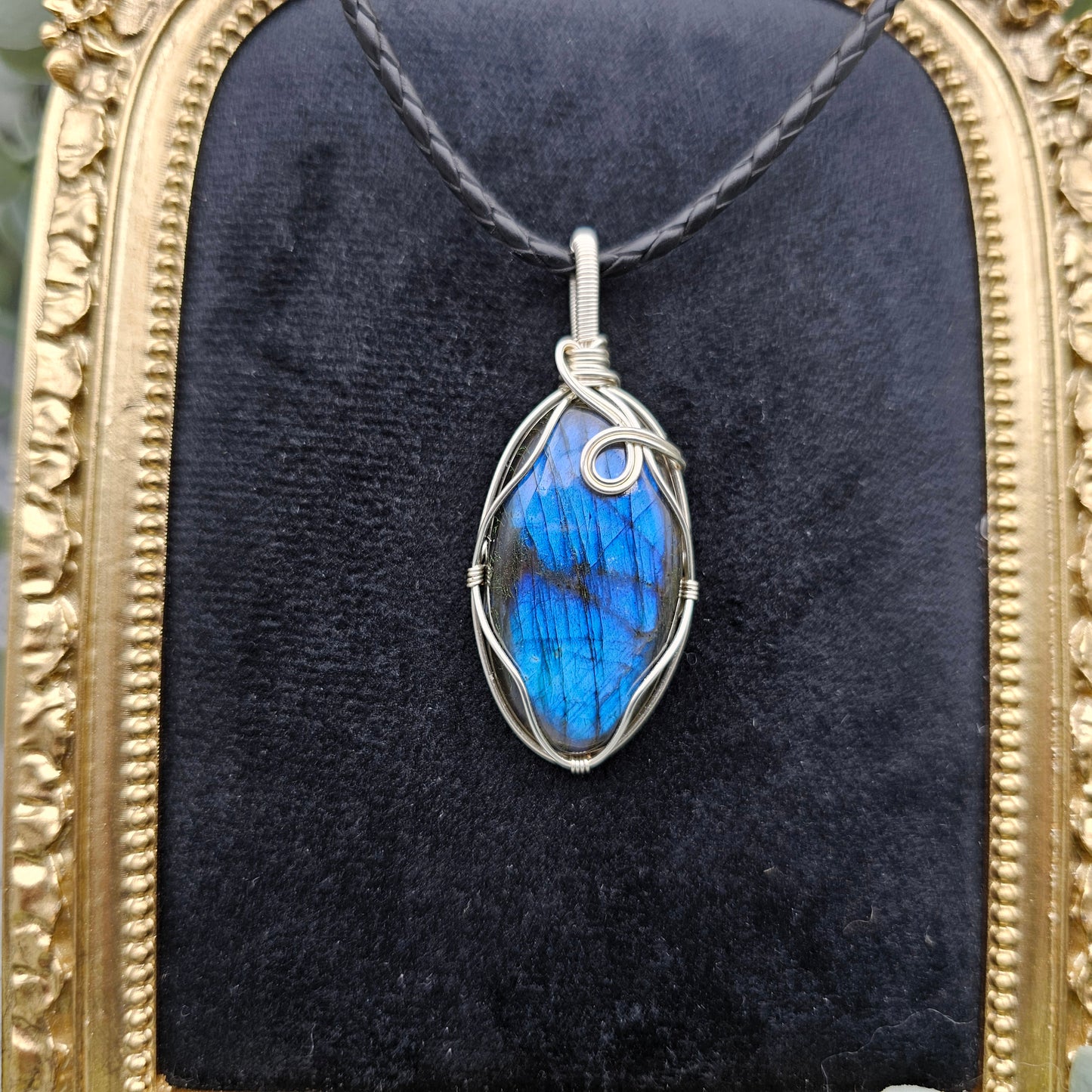 Labradorit Anhänger | Schmuckdraht | Edelstein Halskette