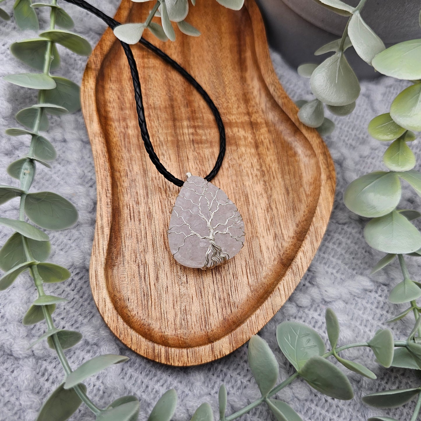 Agate Crystal Tree of Life Pendant | Jewelry Wire | Gemstone Necklace