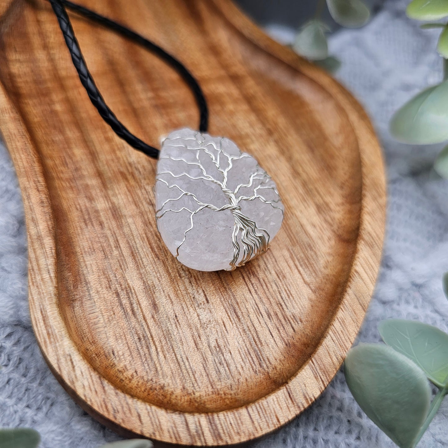 Agate Crystal Tree of Life Pendant | Jewelry Wire | Gemstone Necklace