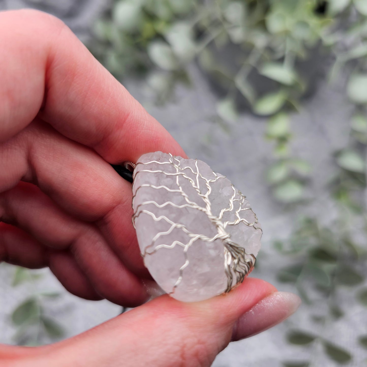 Agate Crystal Tree of Life Pendant | Jewelry Wire | Gemstone Necklace