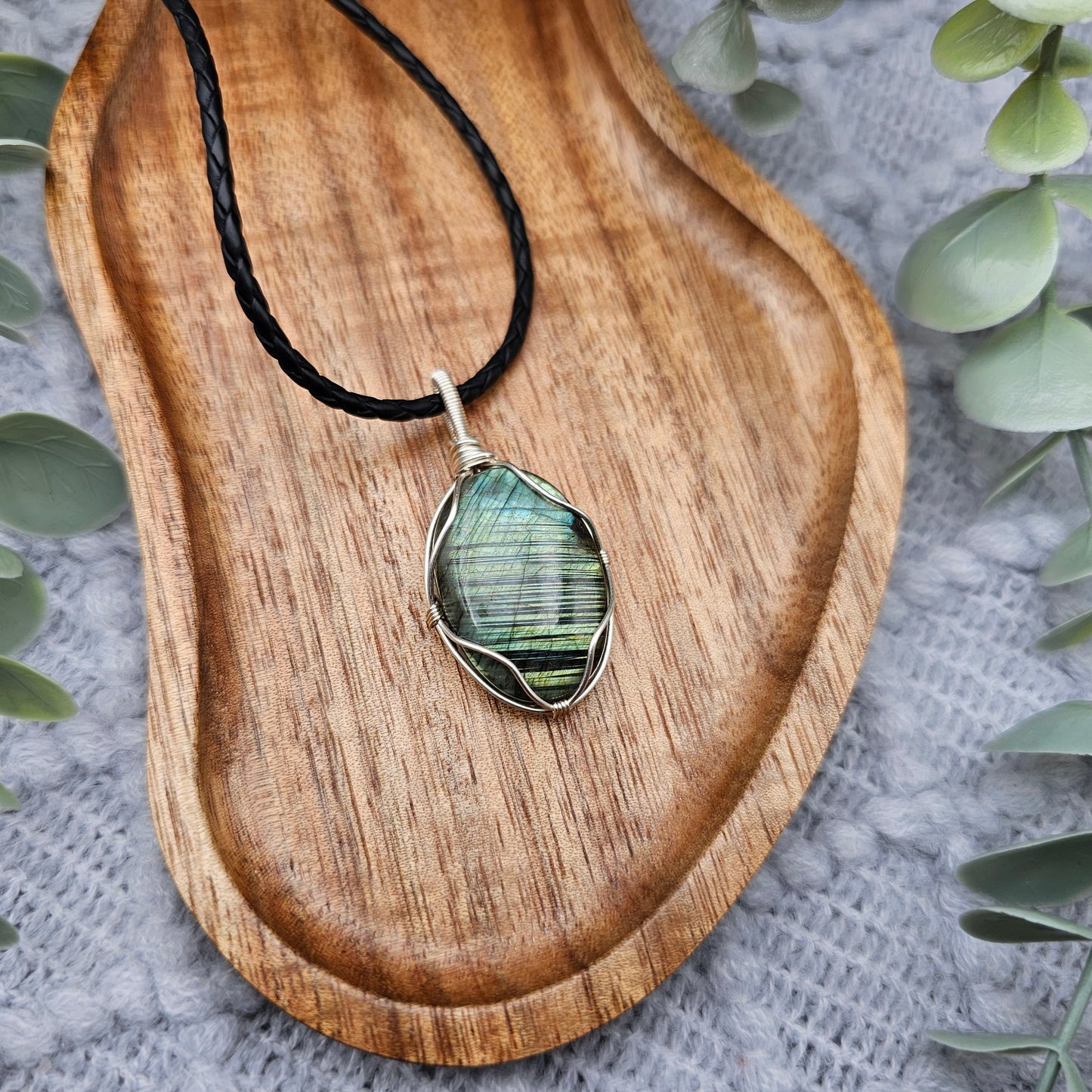 Labradorit Anhänger | Schmuckdraht | Edelstein Halskette