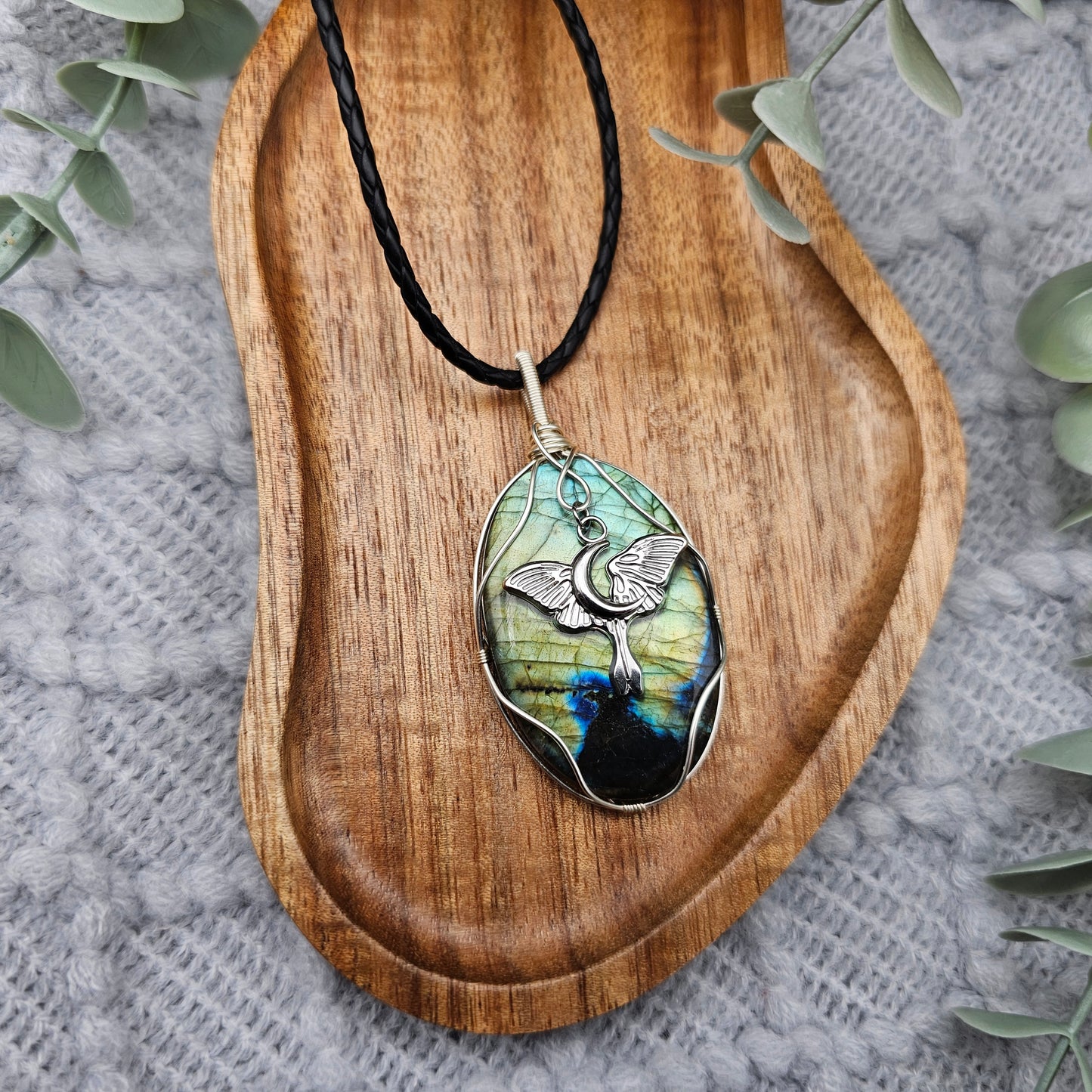 Labradorite & Moth Pendant | Jewellery Wire | Gemstone Necklace