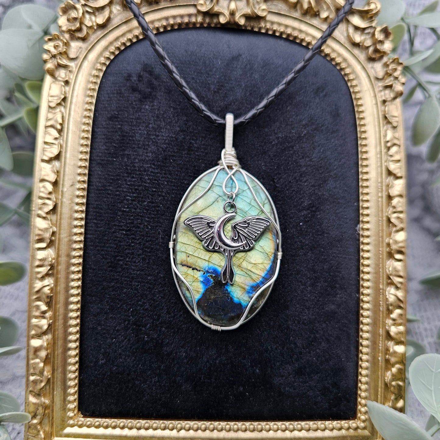 Labradorite & Moth Pendant | Jewellery Wire | Gemstone Necklace