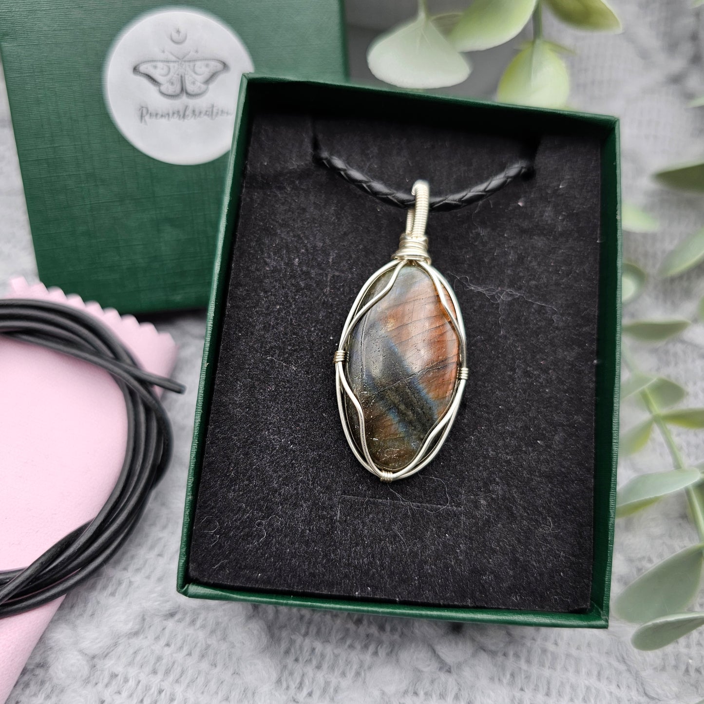 Labradorit Anhänger | Schmuckdraht | Edelstein Halskette