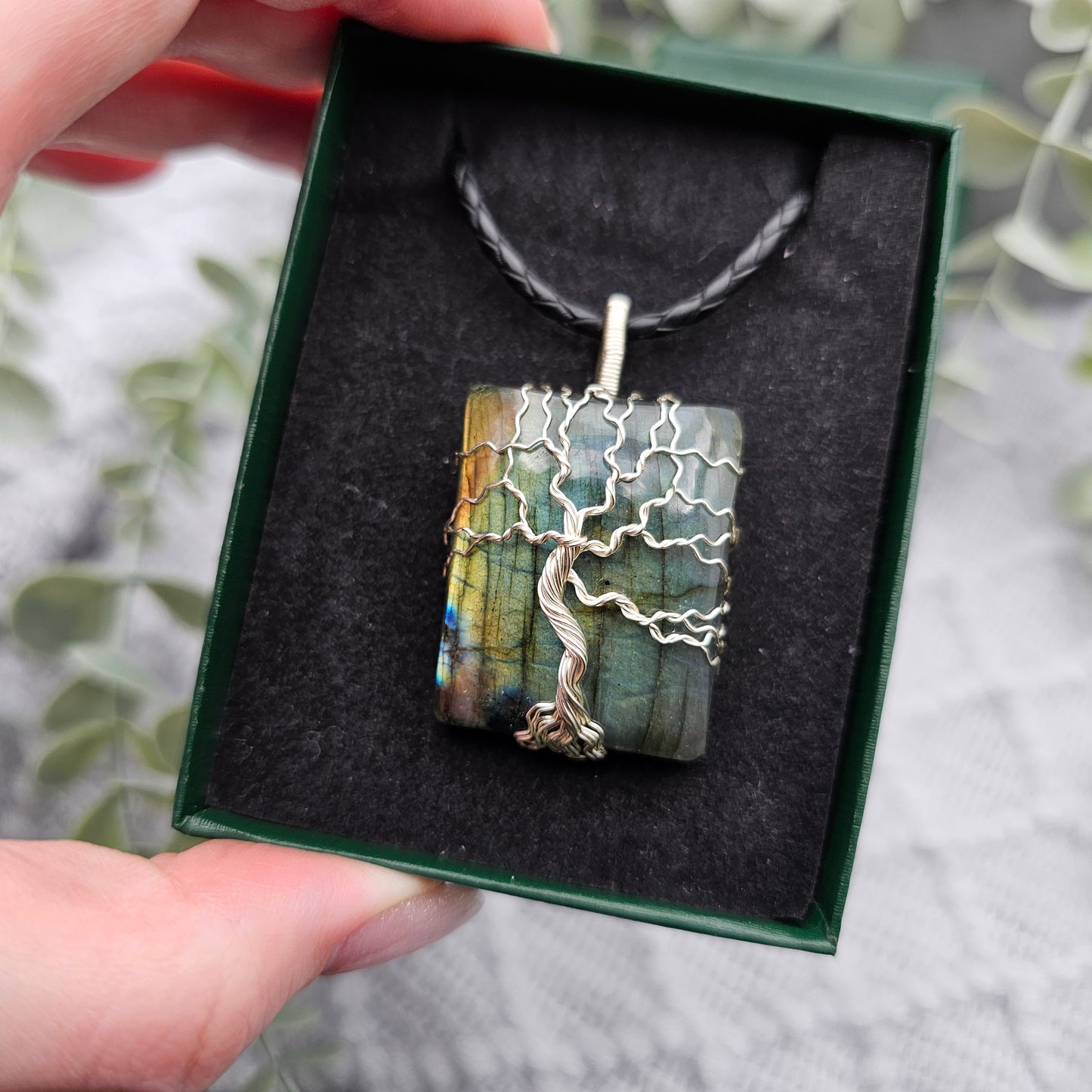 Labradorit Lebensbaum Anhänger | Schmuckdraht | Edelstein Halskette