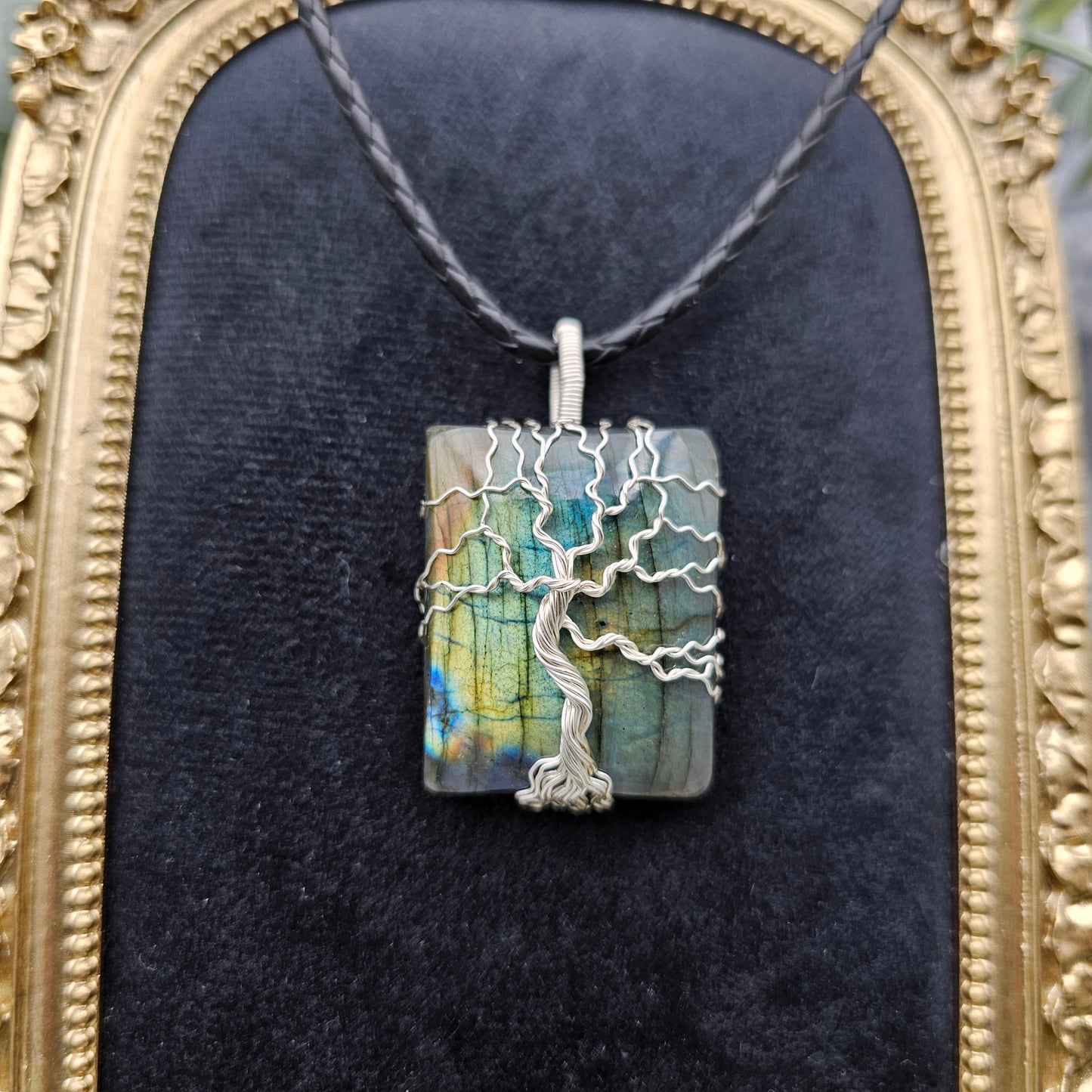 Labradorit Lebensbaum Anhänger | Schmuckdraht | Edelstein Halskette