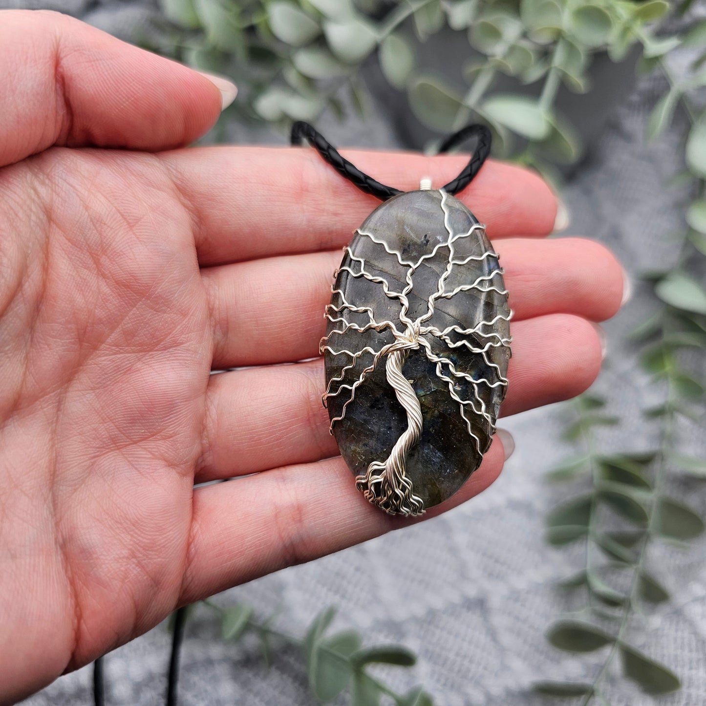Labradorit Lebensbaum Anhänger | Schmuckdraht | Edelstein Halskette